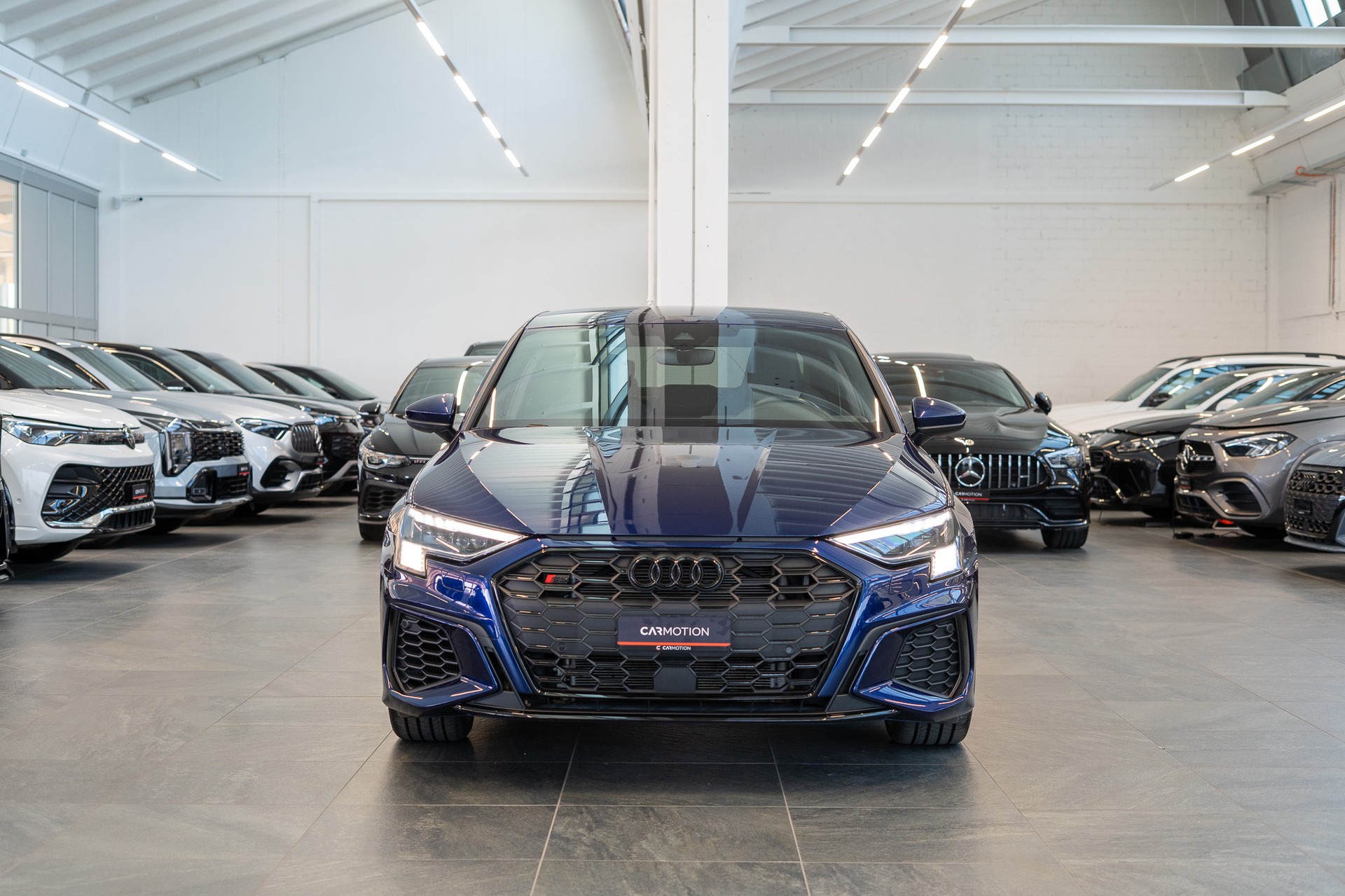 AUDI S3 Limousine 2.0 TFSI quattro S-Tronic / Sportsitze / Virtual Cockpit / Rückfahrkamera-image-1