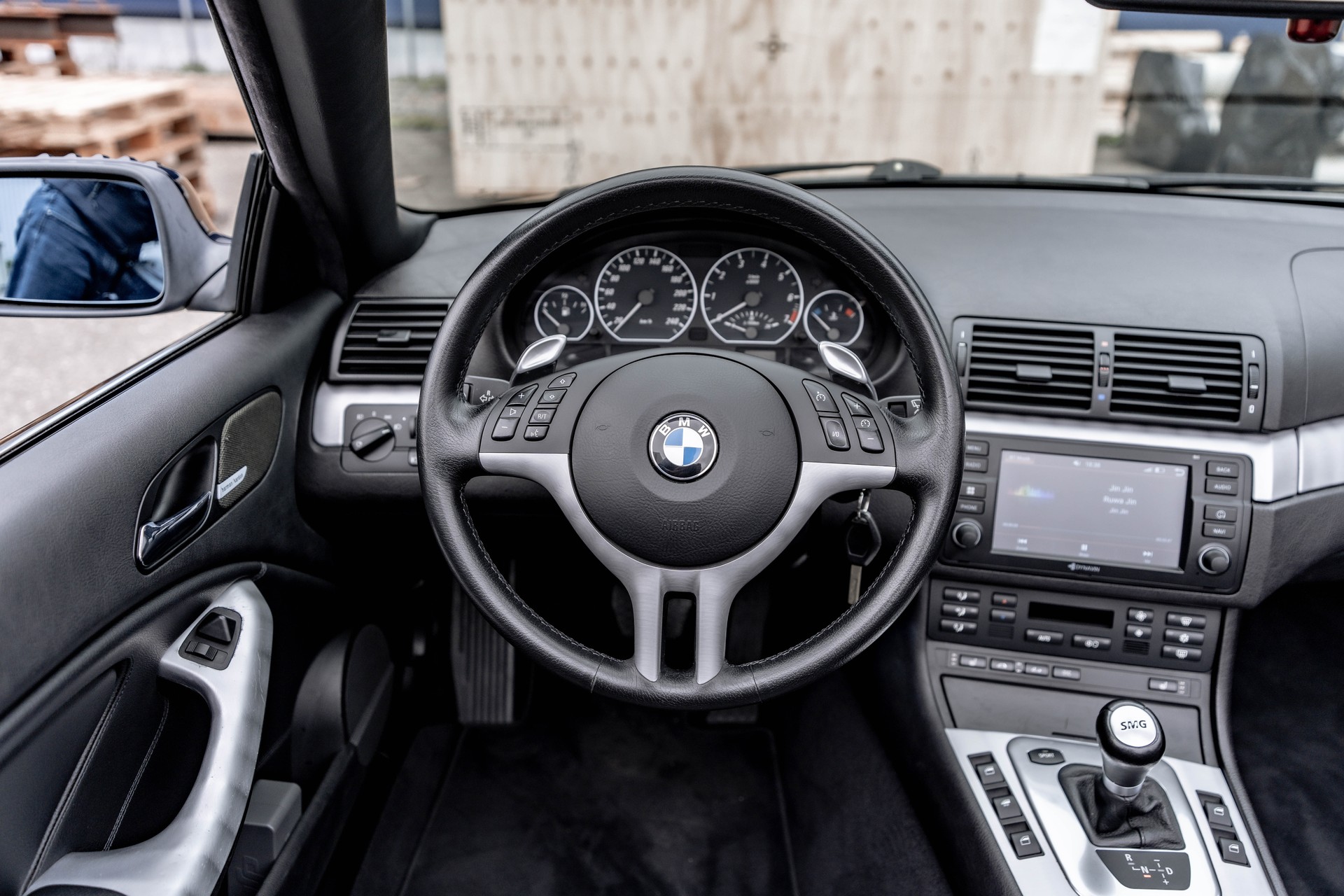 BMW 330Ci Cabriolet * FRISCH AB MFK * FRISCH AB SERVICE * HARMAN KARDON SOUNDANLAGE *-image-9
