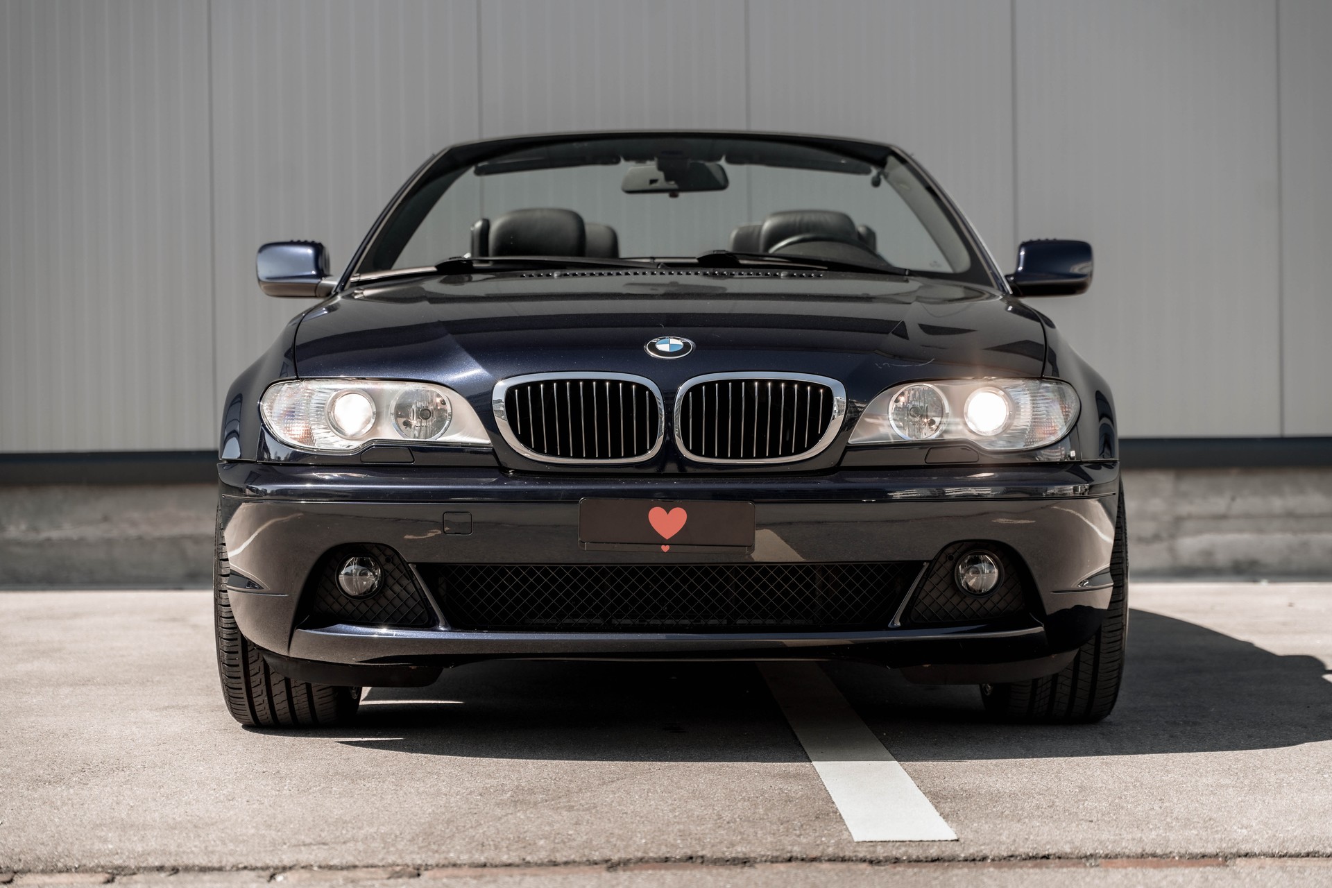 BMW 330Ci Cabriolet * FRISCH AB MFK * FRISCH AB SERVICE * HARMAN KARDON SOUNDANLAGE *-image-1