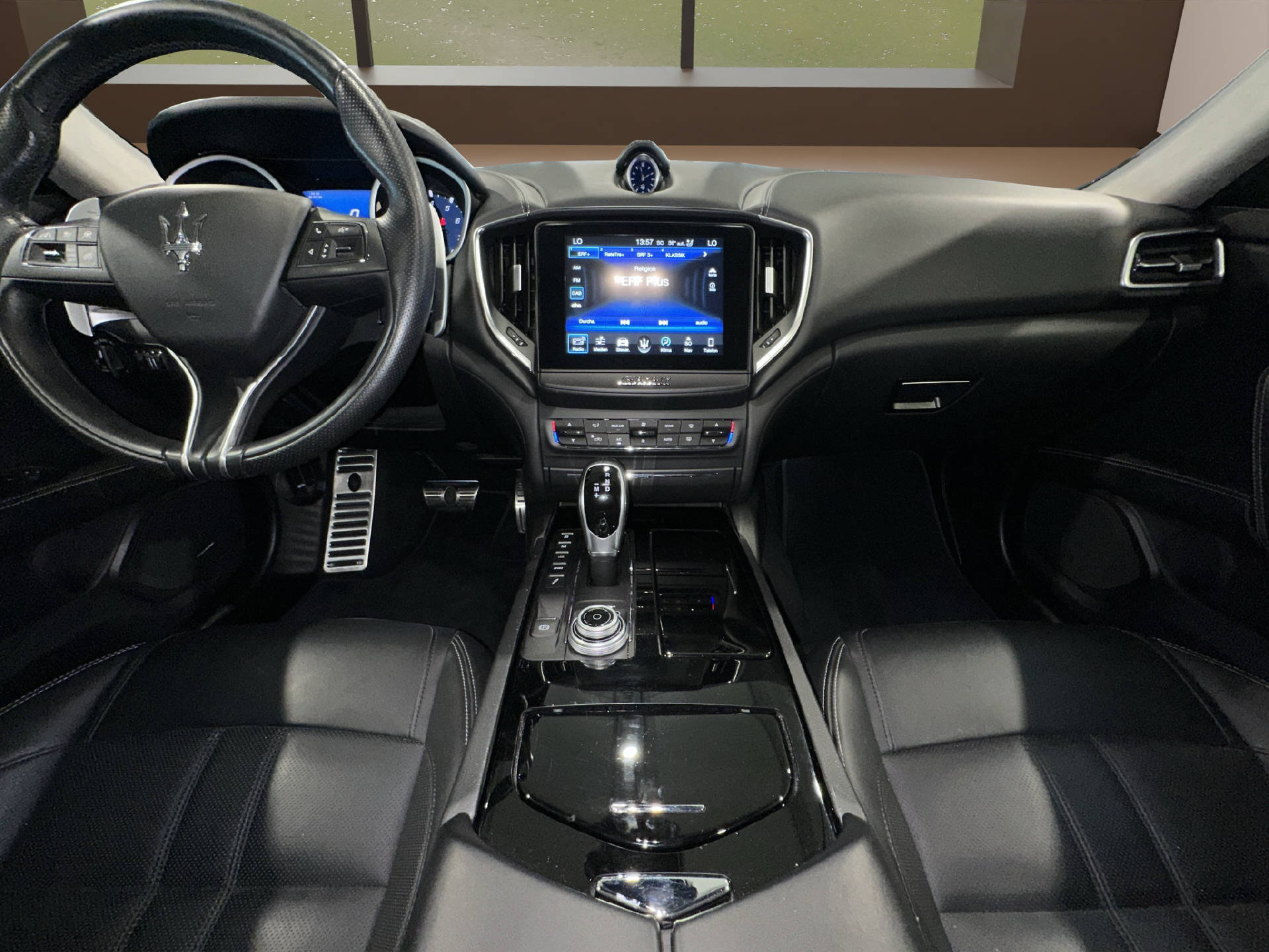 MASERATI Ghibli 3.0 V6 S GranSport Q4-image-13