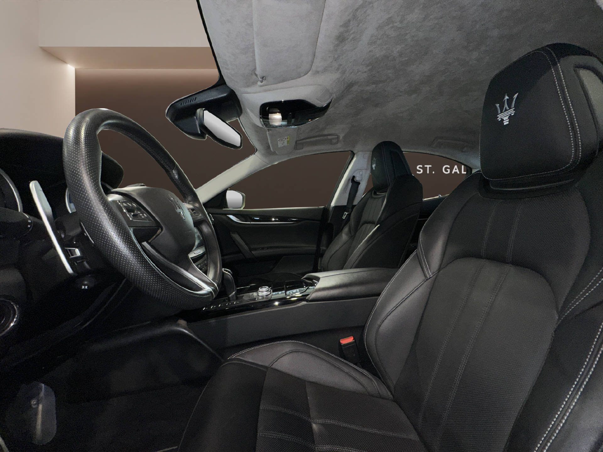 MASERATI Ghibli 3.0 V6 S GranSport Q4-image-8