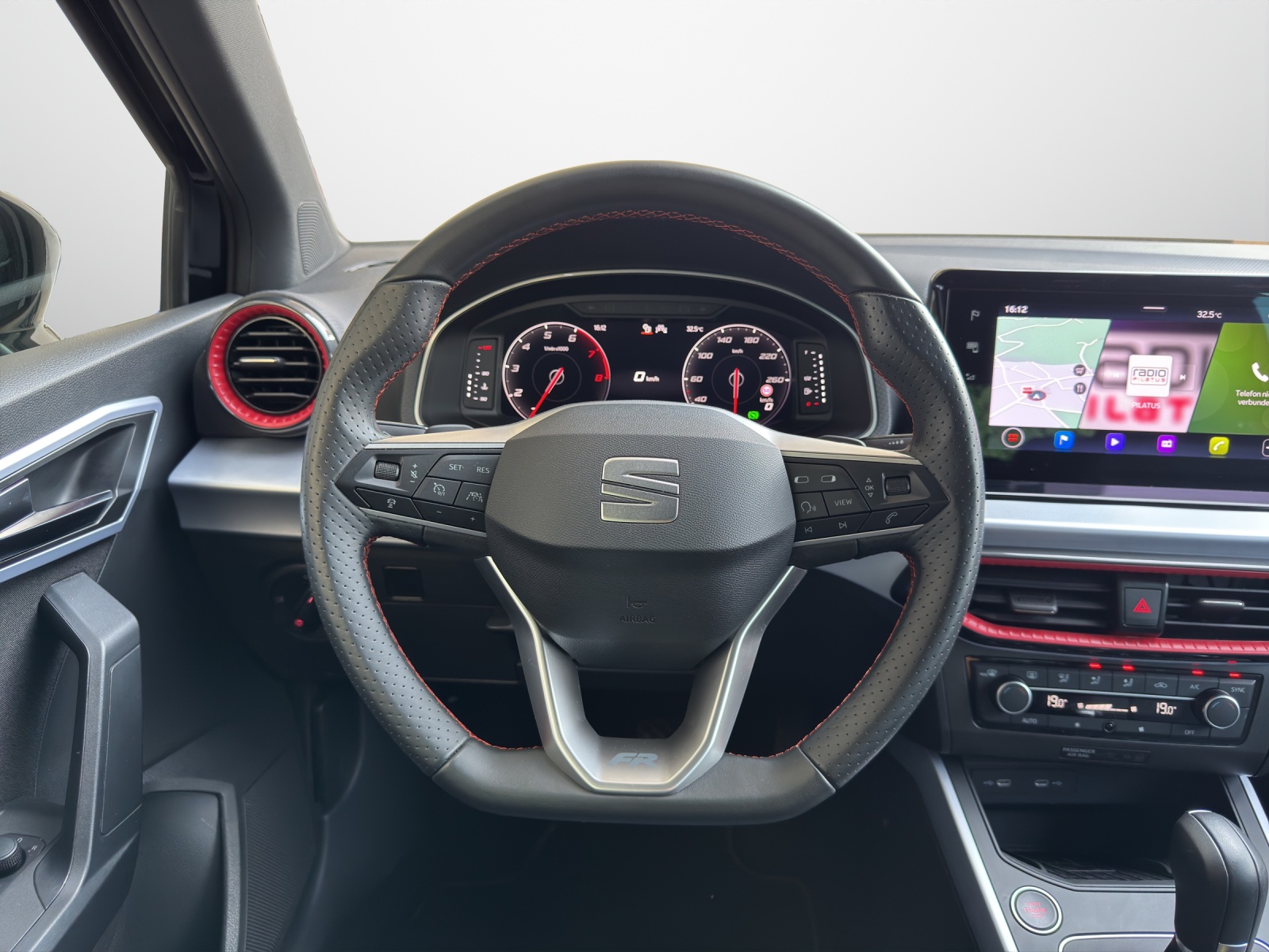 SEAT Arona 1.0 TSI 115 FR DSG-image-7