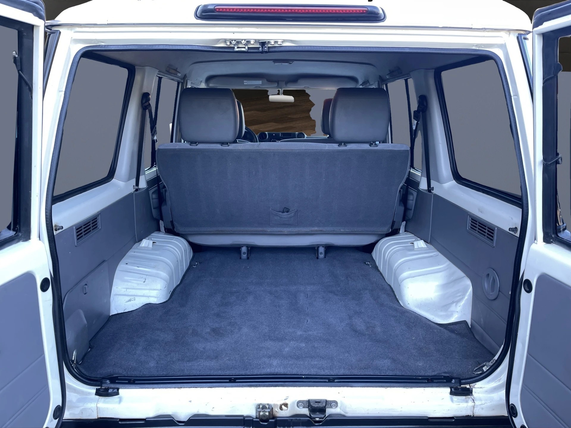 TOYOTA Land Cruiser 4.2 Diesel-image-9