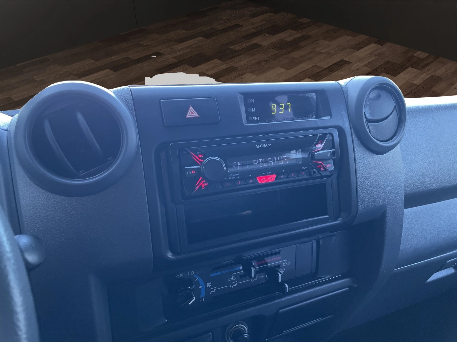 TOYOTA Land Cruiser 4.2 Diesel-image-7