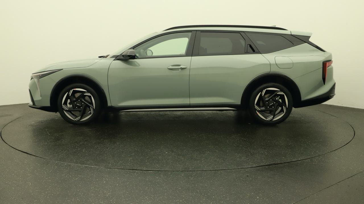 KIA K4 SW 1.6T-GDi GT-Line 7DCT-image-1