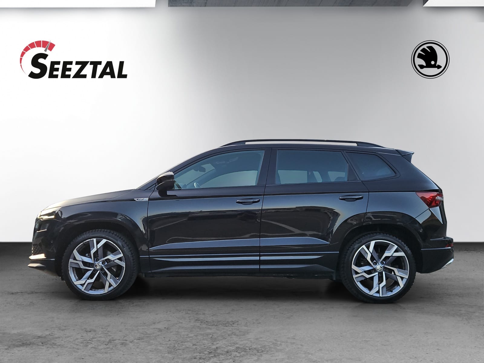SKODA Skoda Karoq Sportline TSI 4x4-image-0