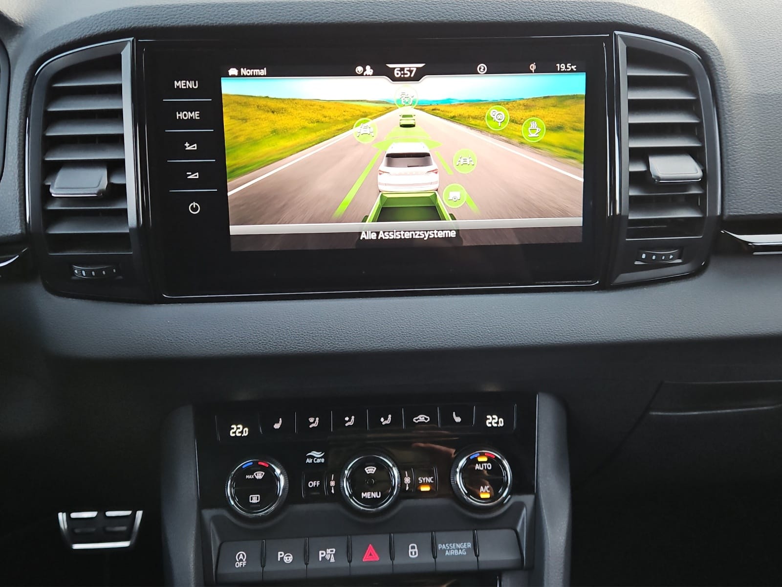 SKODA Skoda Karoq Sportline TSI 4x4-image-9
