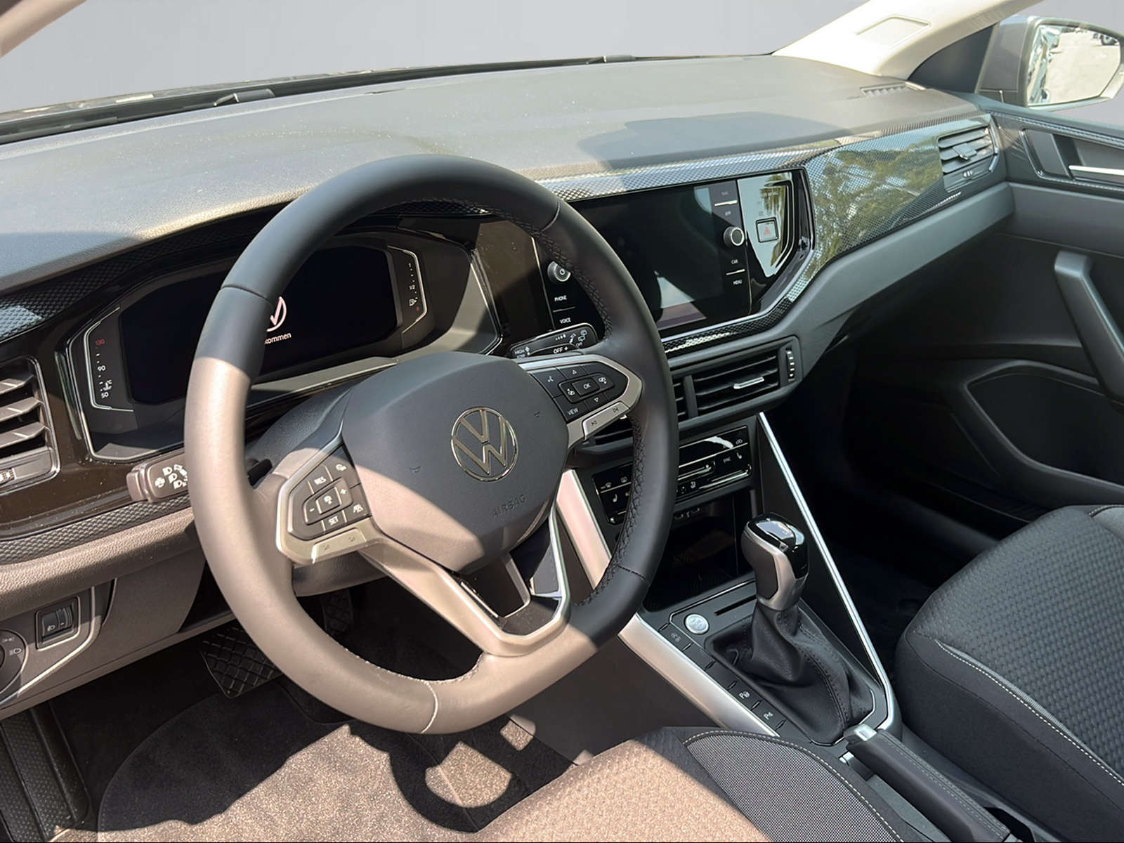 VW Polo 1.0 TSI Life DSG-image-11