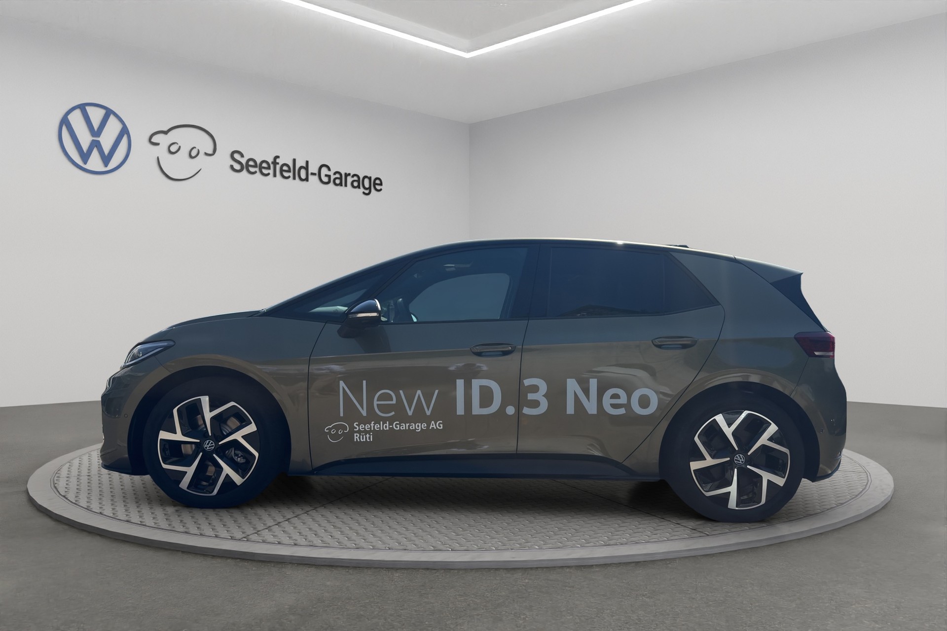 VW ID.3 Neo 79 kWh 231 PS Style-image-2