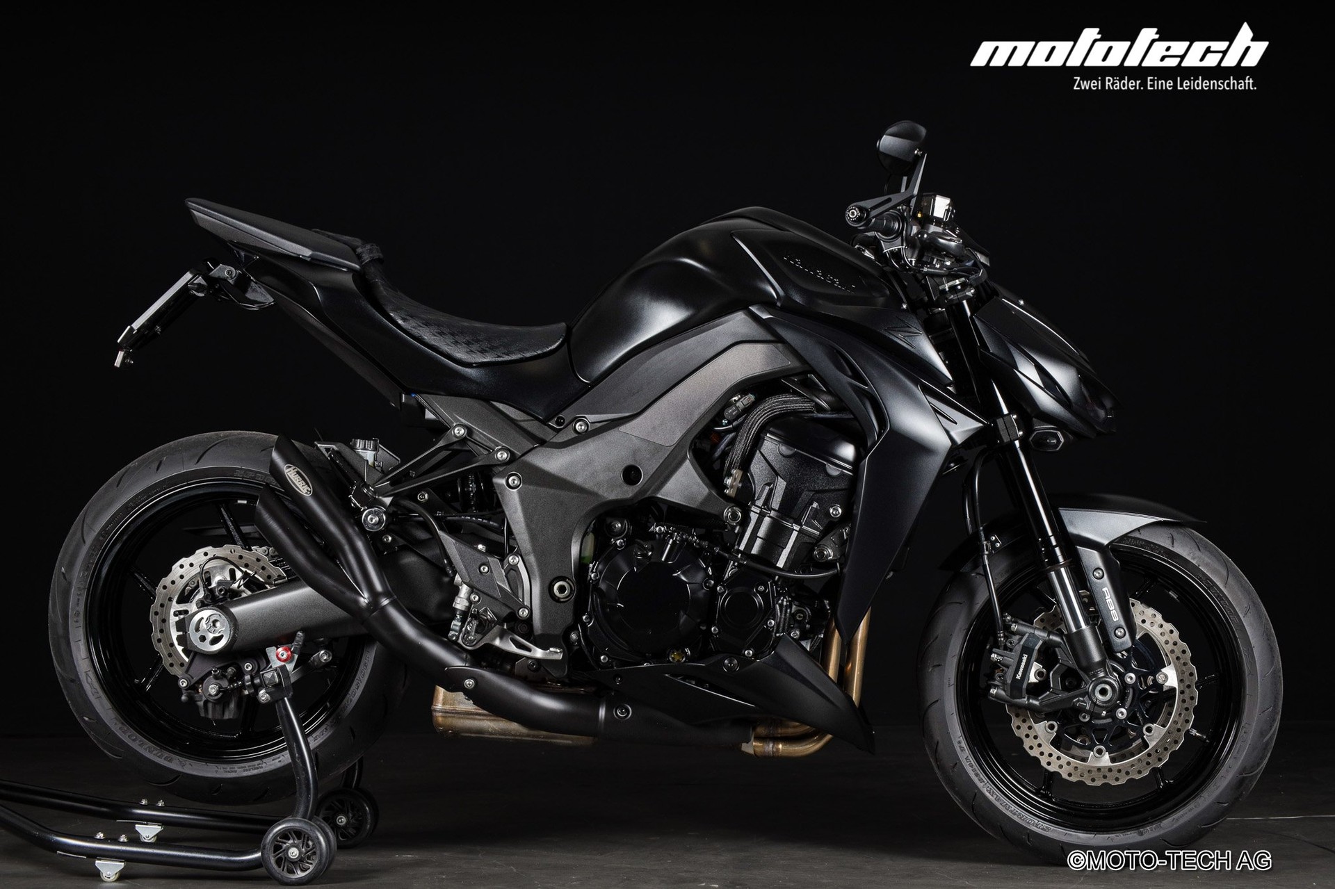 KAWASAKI Z 1000 ABS HURRIC-showroom-element-1