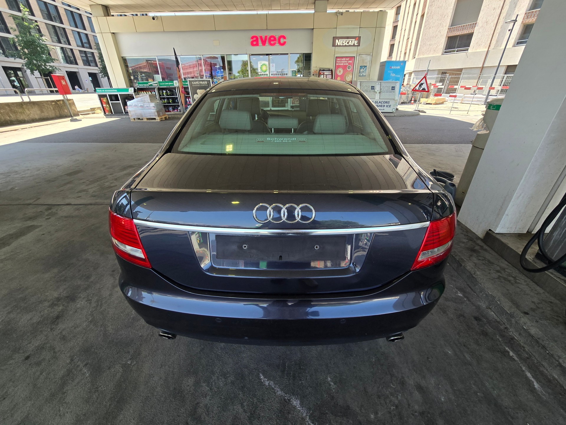 AUDI A6-image-8