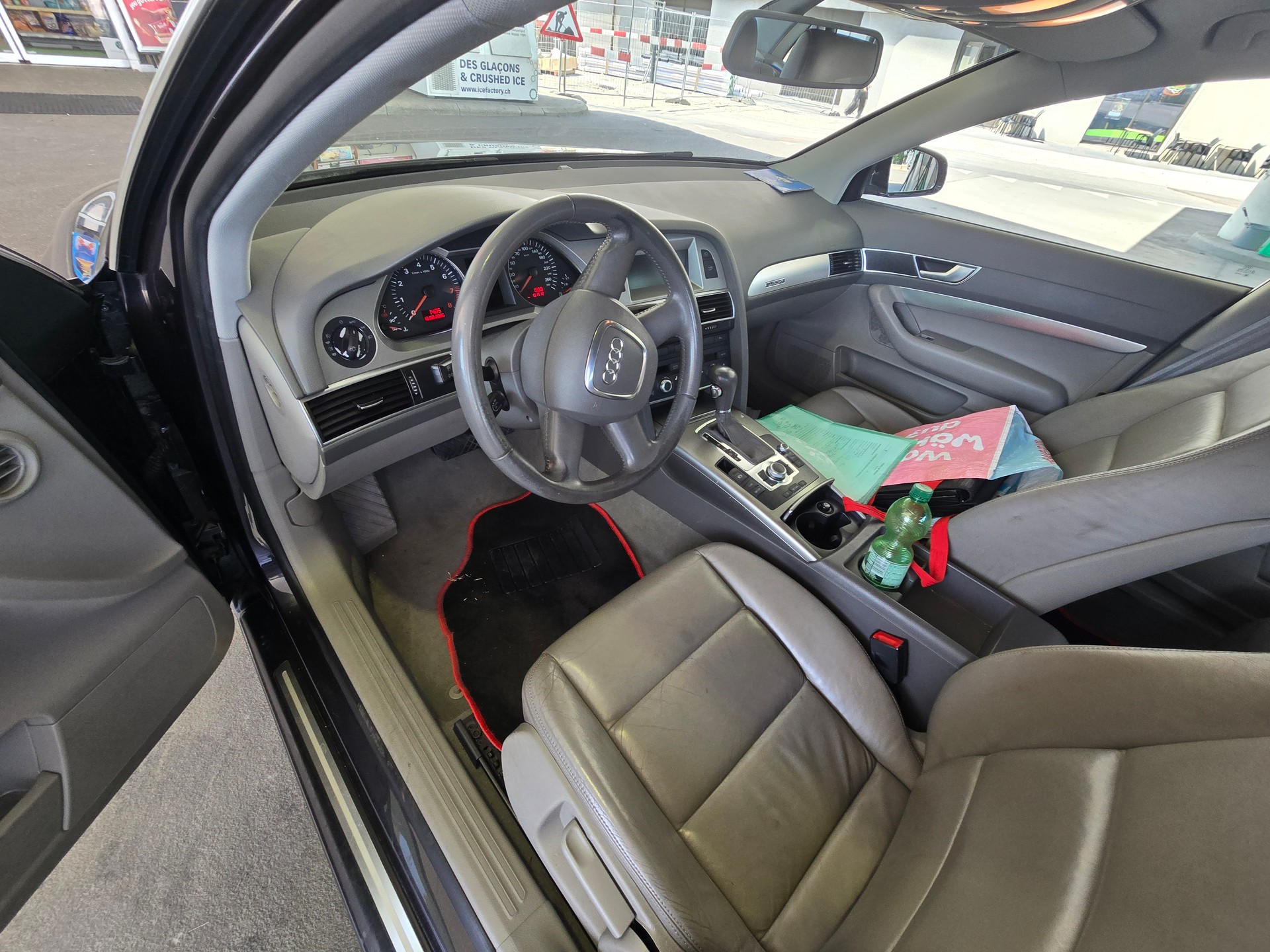 AUDI A6-image-9