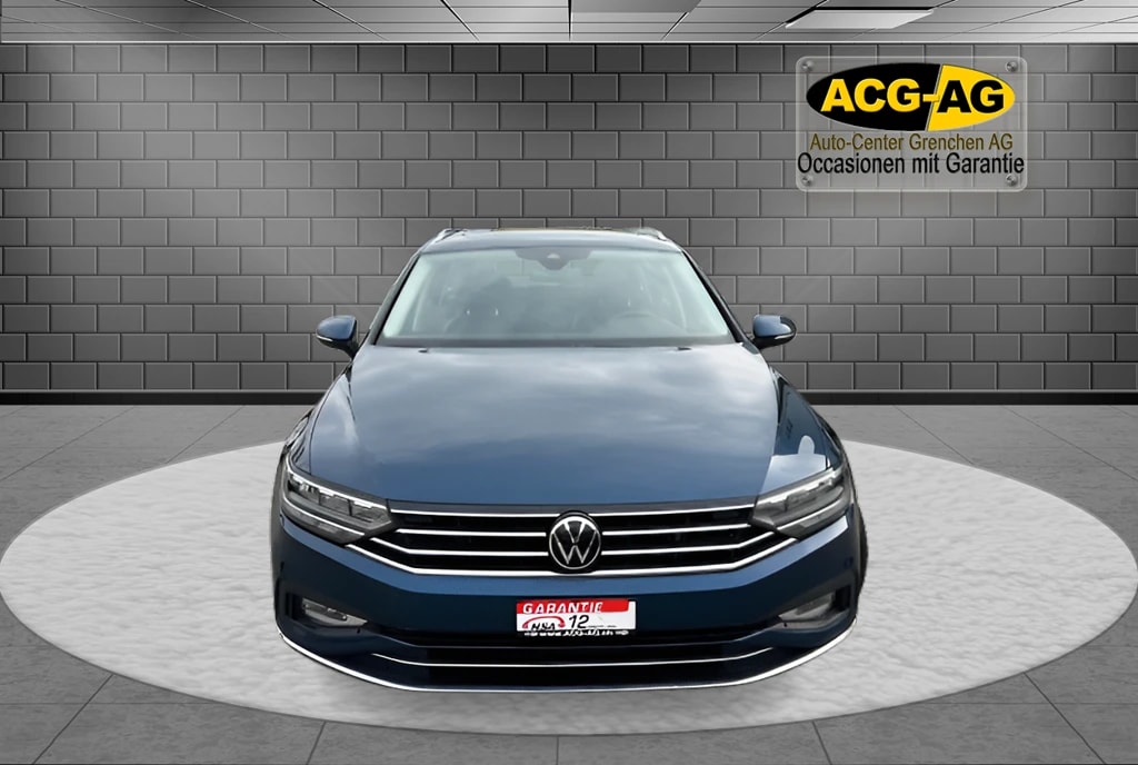 VW Passat 2.0 TDI BMT Elegance DSG ** Alcantara-Leder ** Gr-Navi ** RF-Kamera ** Panorama-Glass ** ACC ** Neues Modell ** Ab MFK **-image-1