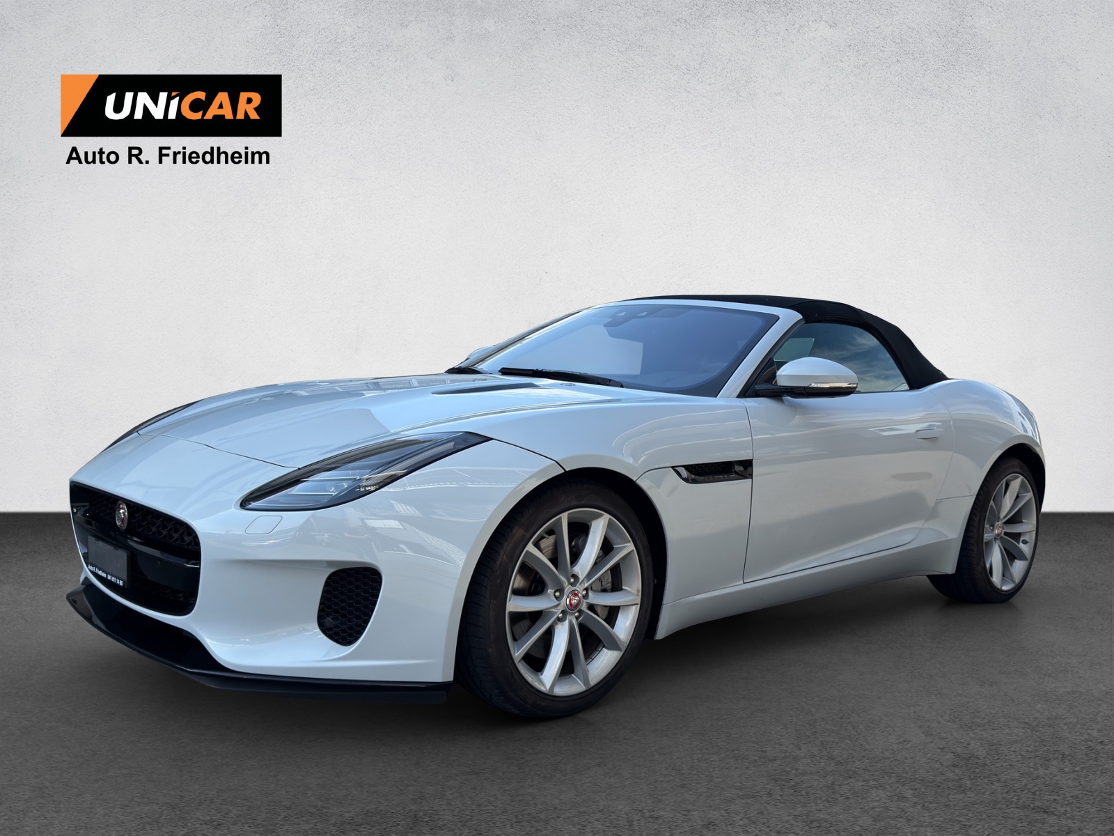 JAGUAR F-Type Convertible 2.0 I4 R-Dynamik Automatik-showroom-element-2