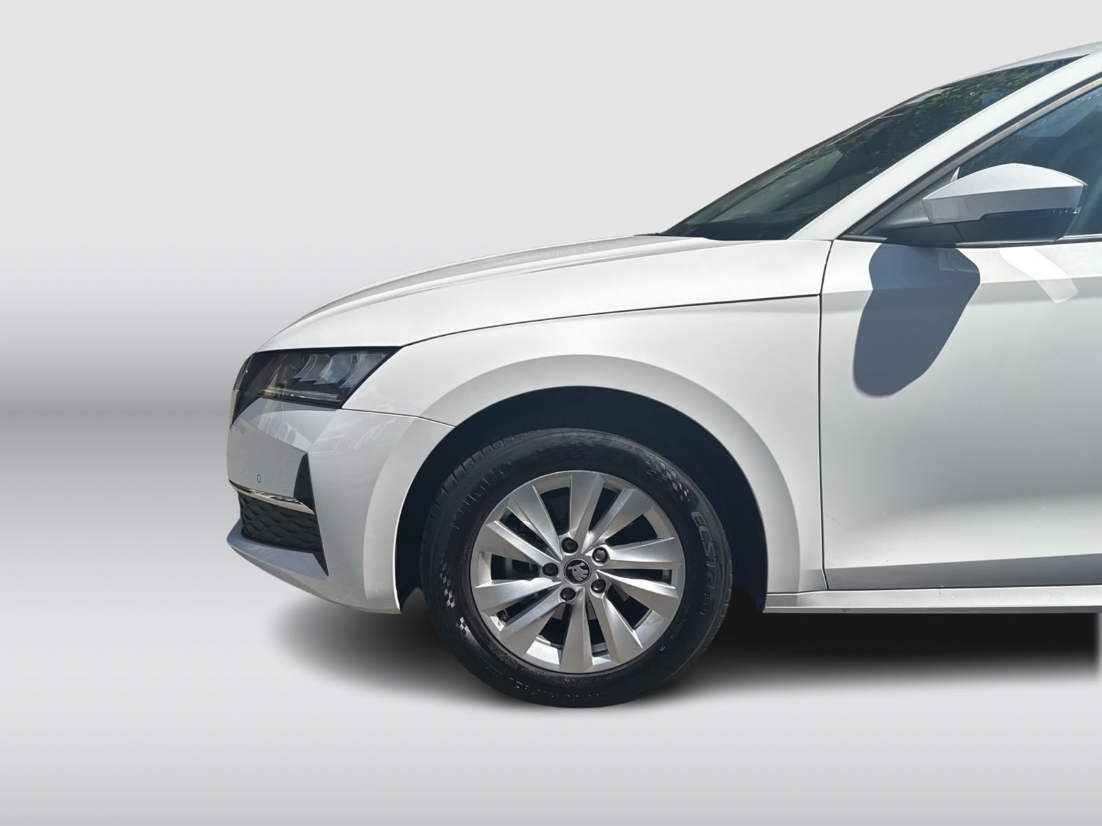SKODA Octavia Combi 2.0 TDI DSG Selection-image-8