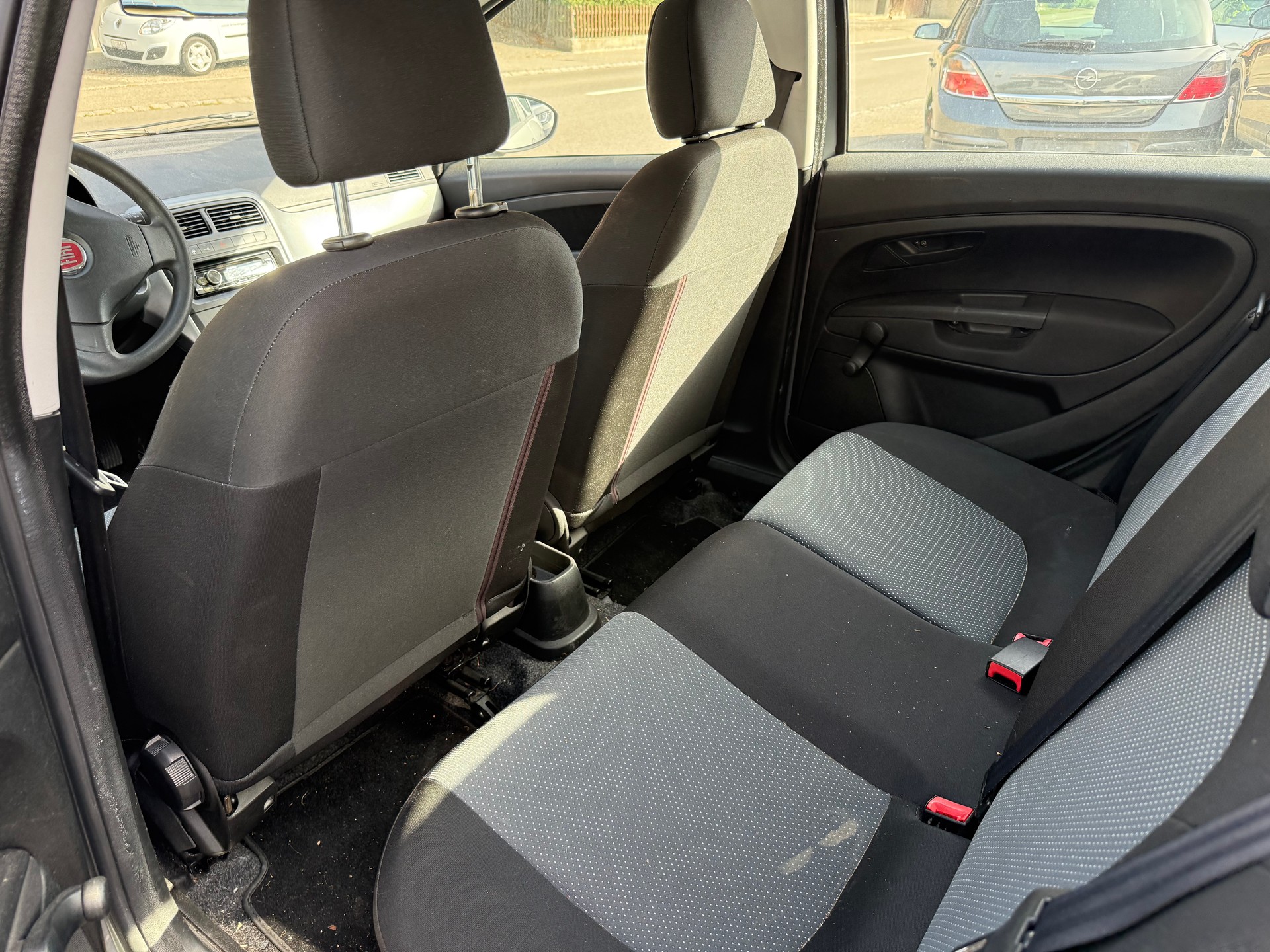 FIAT Punto 1.2 Pop Star-image-6