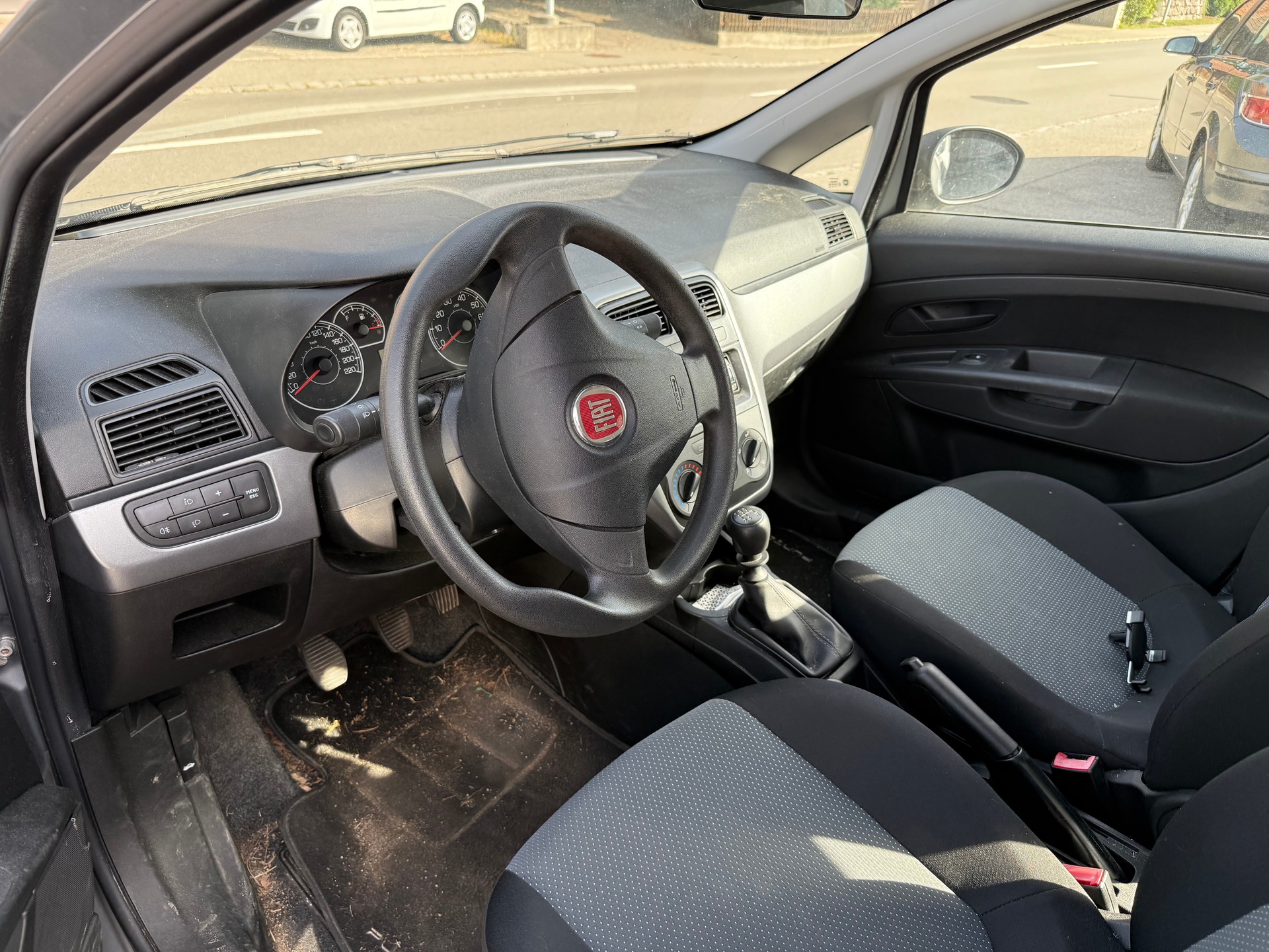 FIAT Punto 1.2 Pop Star-image-5