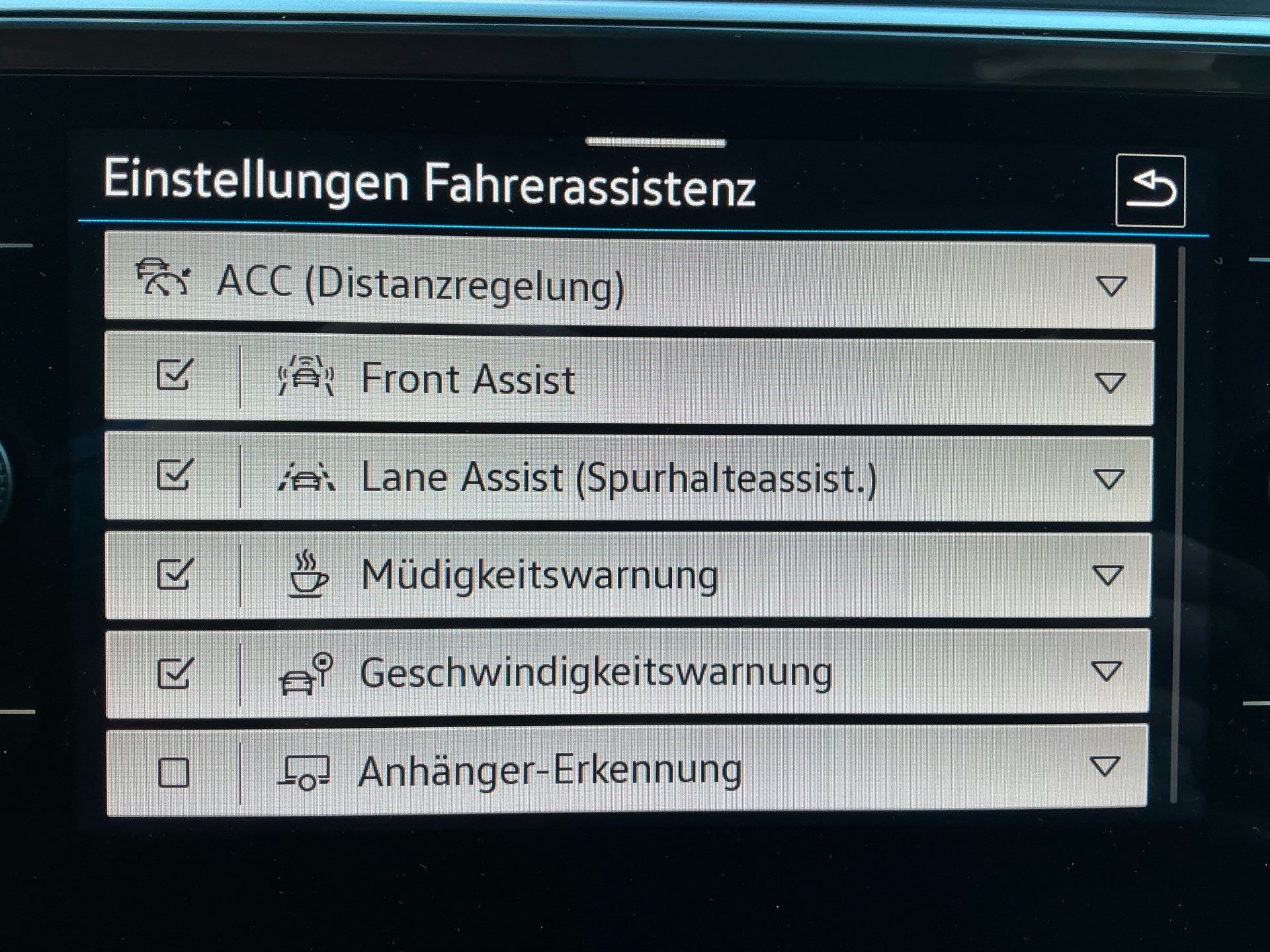 VW Tiguan Allspace R-Line 4Motion *** PANORAMADACH & ANHÄNGERKUPPLUNG ***-image-19