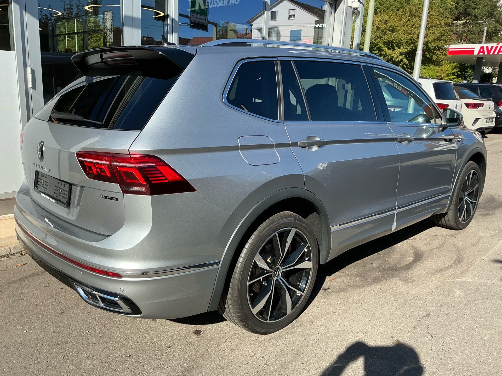 VW Tiguan Allspace R-Line 4Motion *** PANORAMADACH & ANHÄNGERKUPPLUNG ***-showroom-element-3
