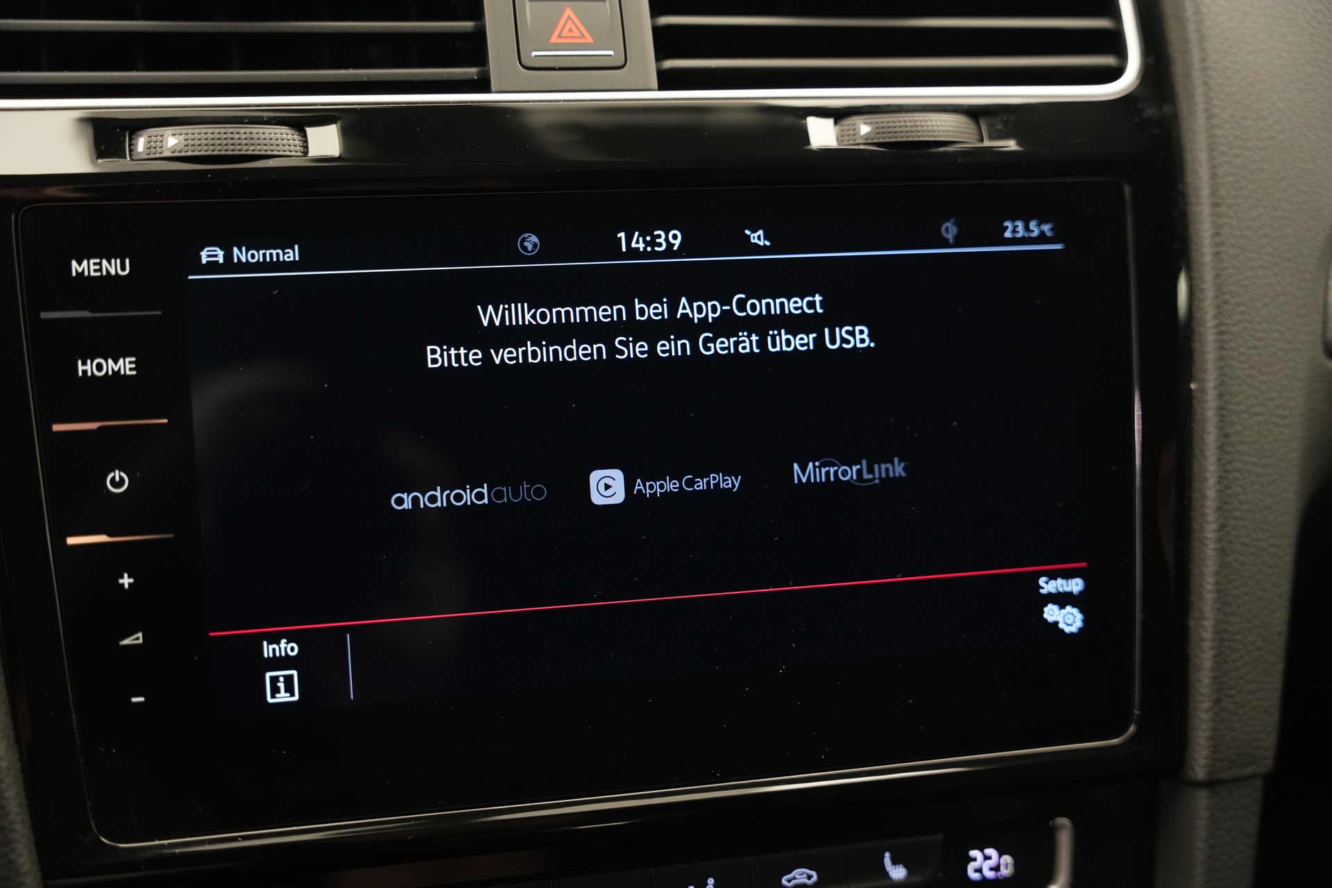 VW Golf 2.0 TSI GTI DSG *CH-Fahrzeug*-image-33
