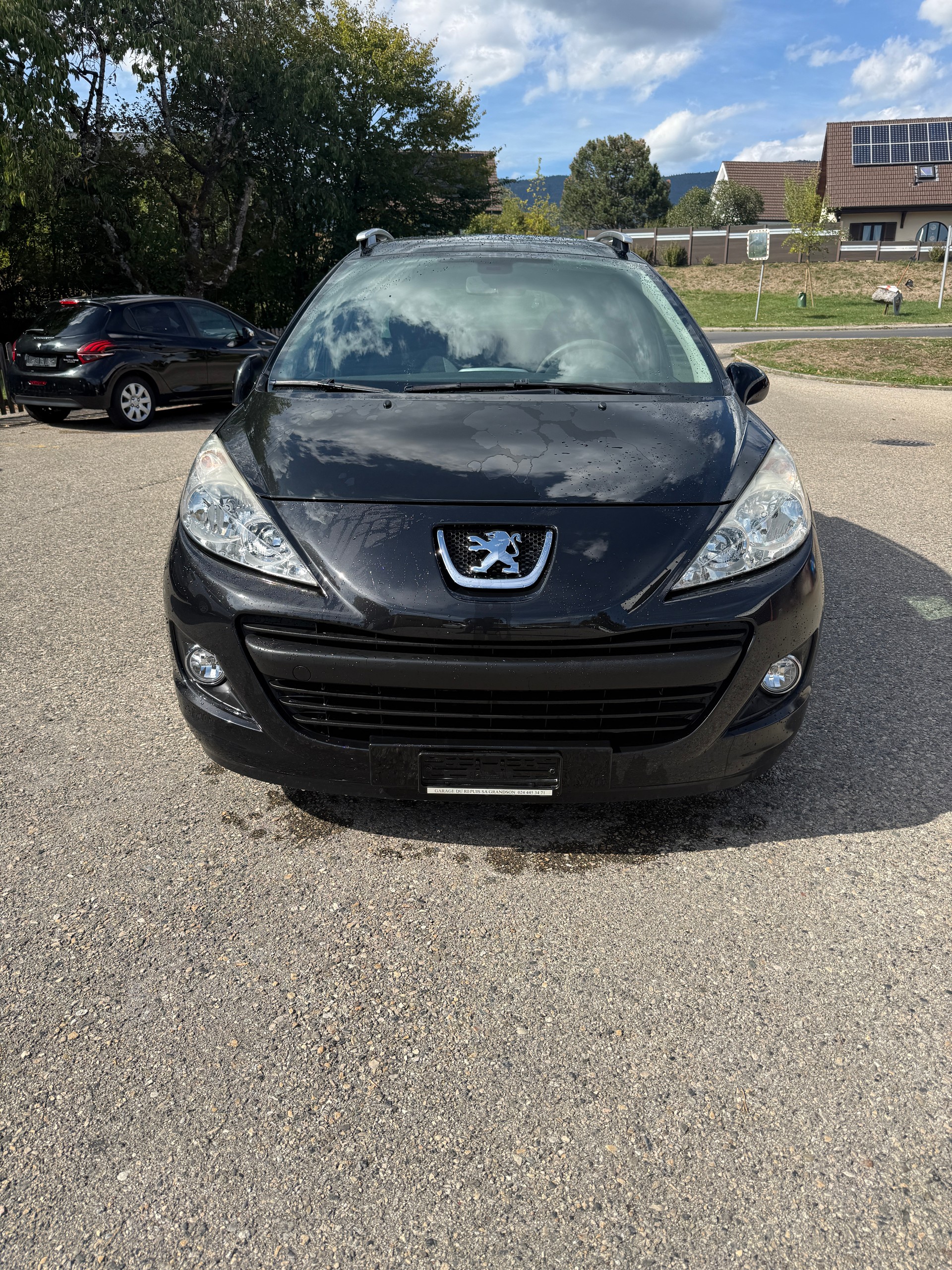 PEUGEOT 207 SW 1.6 16V Swiss Edition