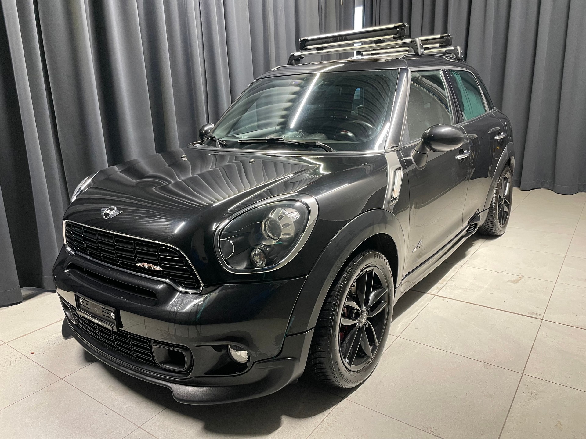 MINI Countryman John Cooper Works ALL4 Snowhill Steptr. (41)-image-2