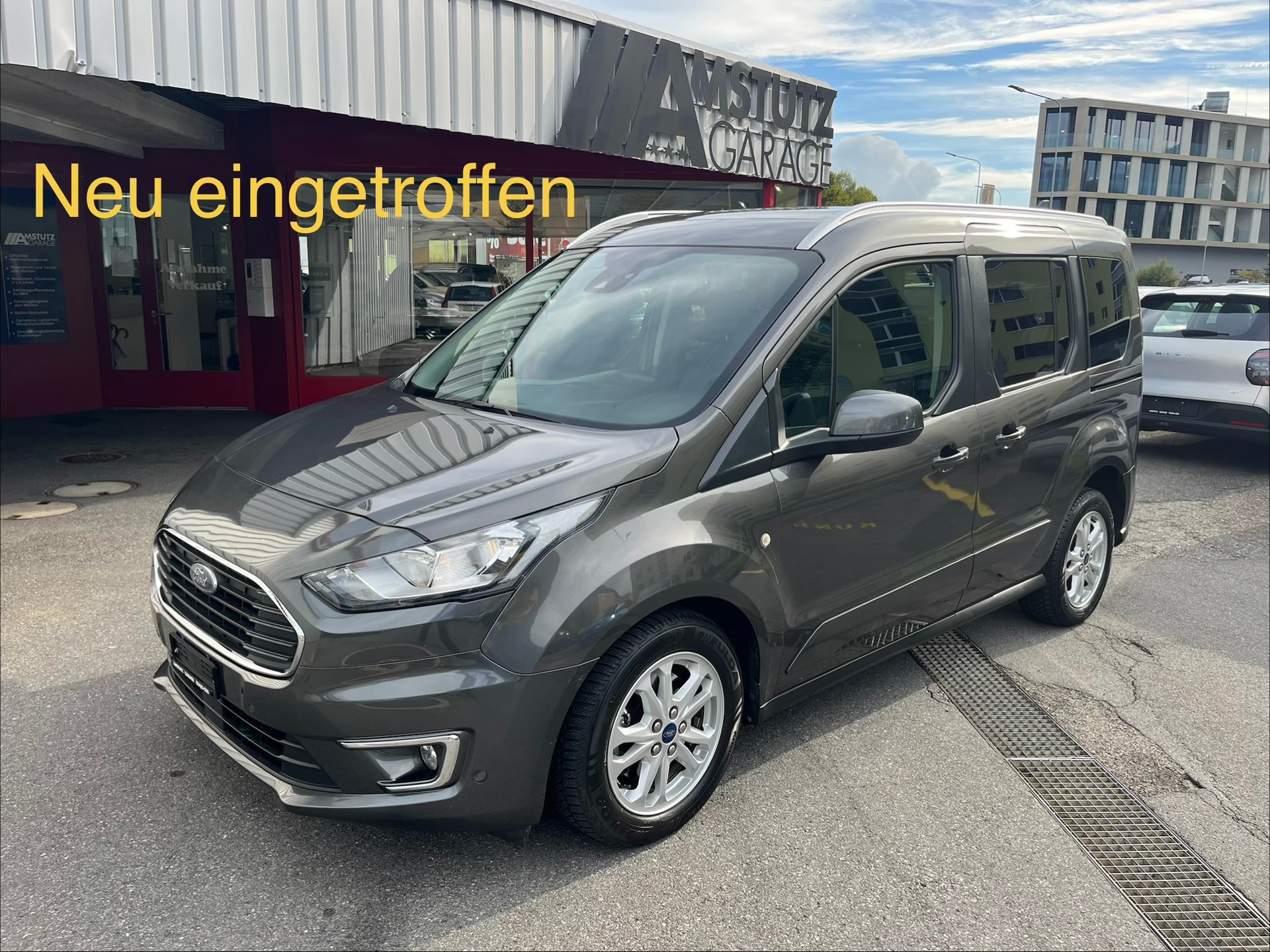 FORD Tourneo Connect 1.5 EcoBlue Titanium Automat-image-0