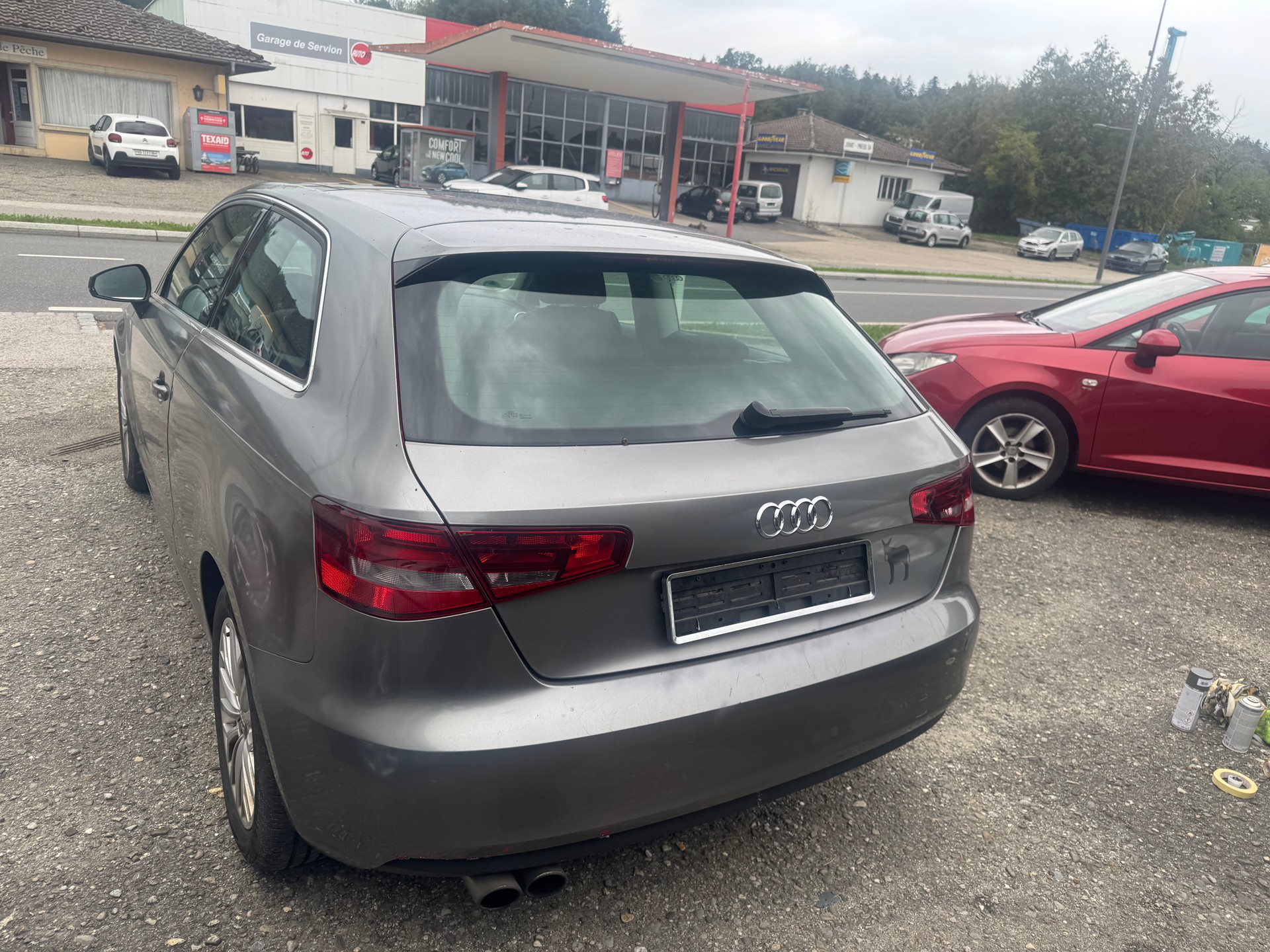 AUDI A3 Sportback 1.8 TFSI Attraction quattro S-tronic-image-8