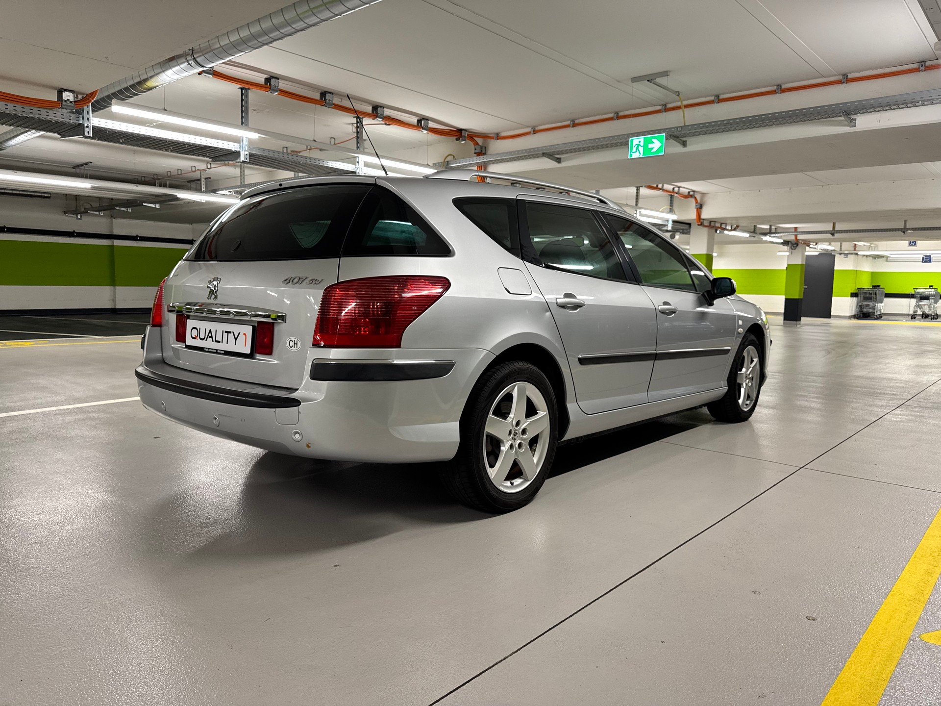 PEUGEOT 407 SW 2.2 SV Executive-image-4