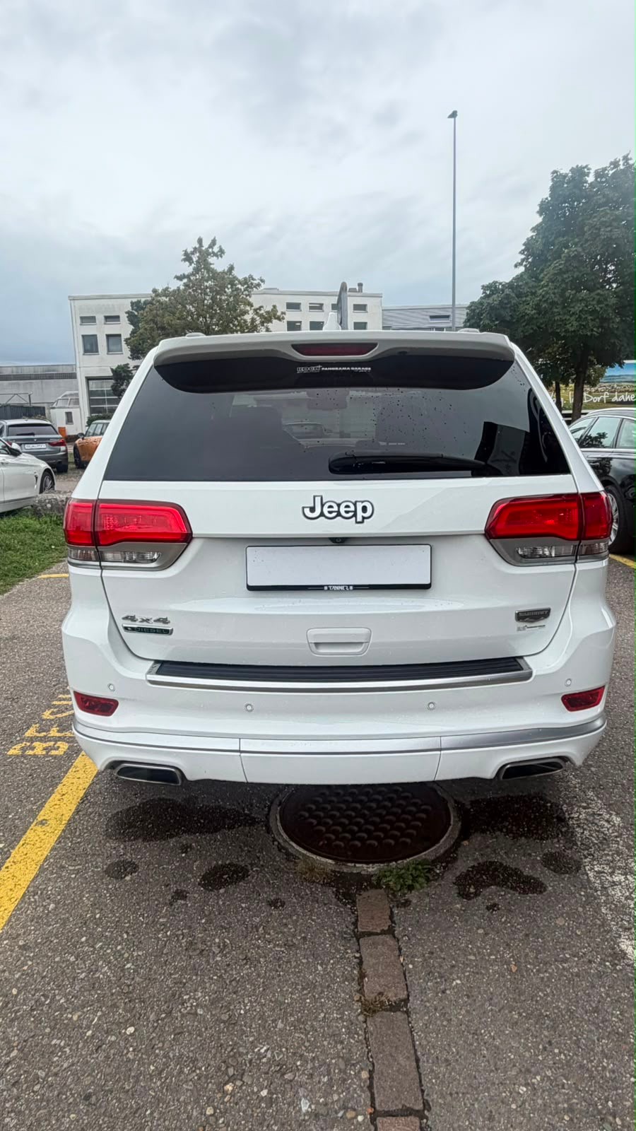 JEEP Grand Cherokee 3.0 CRD Summit Automatic-image-3