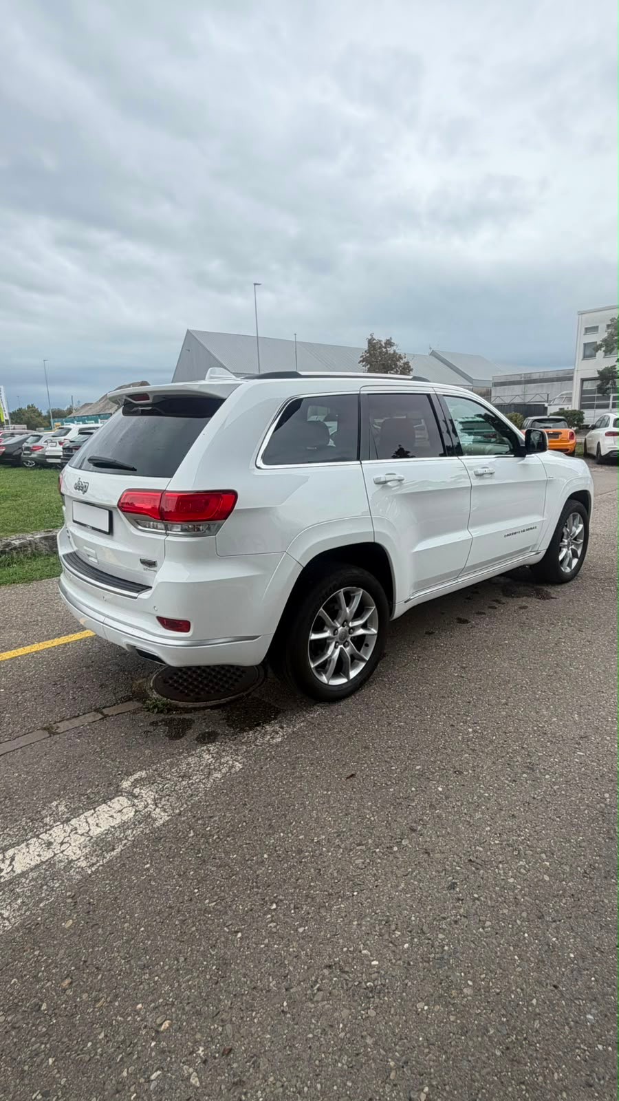 JEEP Grand Cherokee 3.0 CRD Summit Automatic-image-4