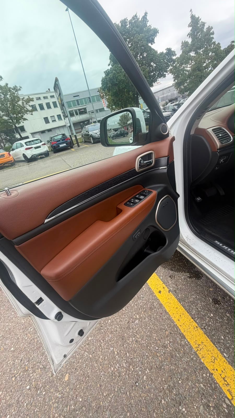 JEEP Grand Cherokee 3.0 CRD Summit Automatic-image-11
