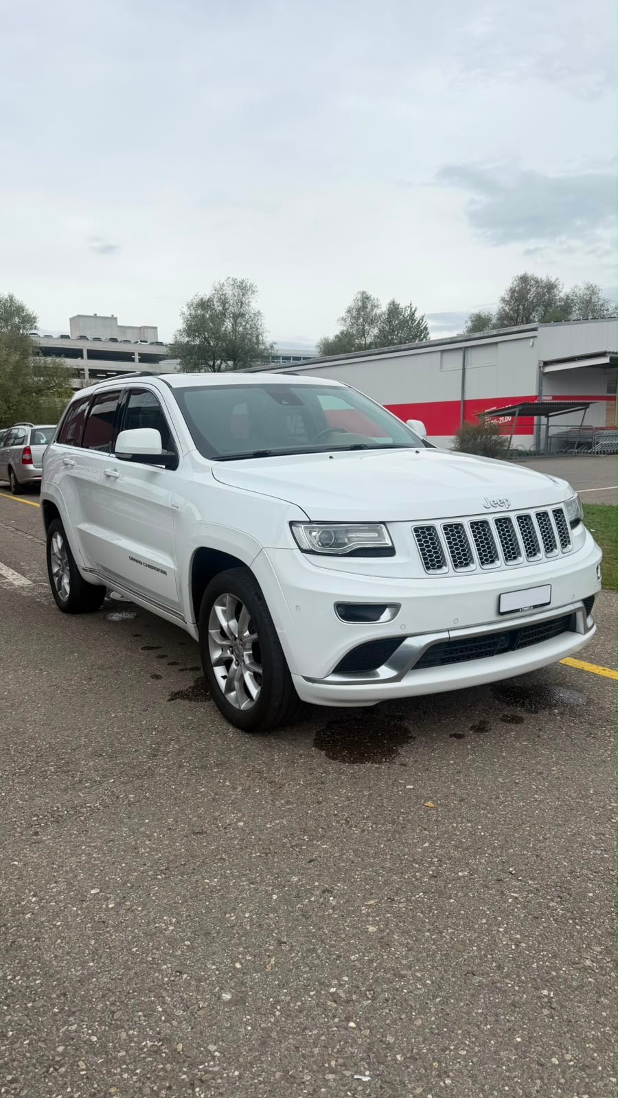 JEEP Grand Cherokee 3.0 CRD Summit Automatic-image-1