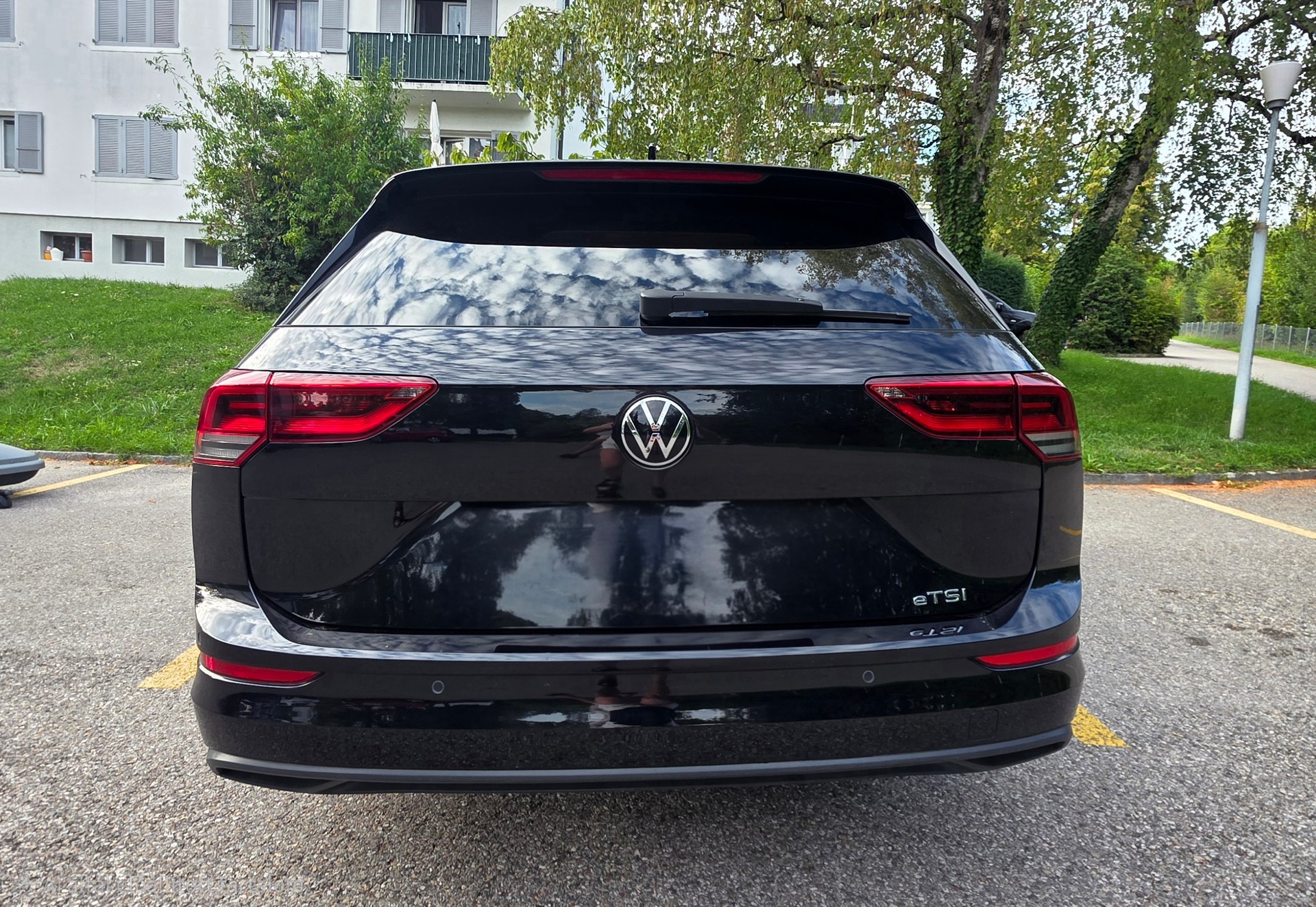 VW 1.5 eTSI Life DSG-image-3