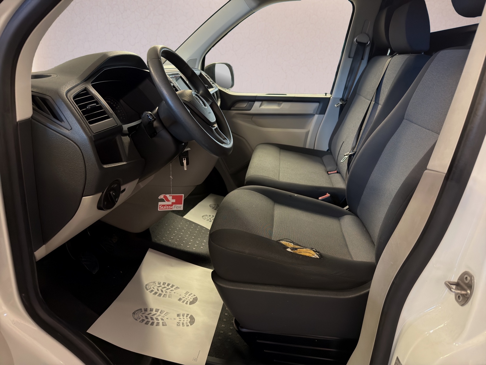 VW T6 2.0 TDI Entry-image-8