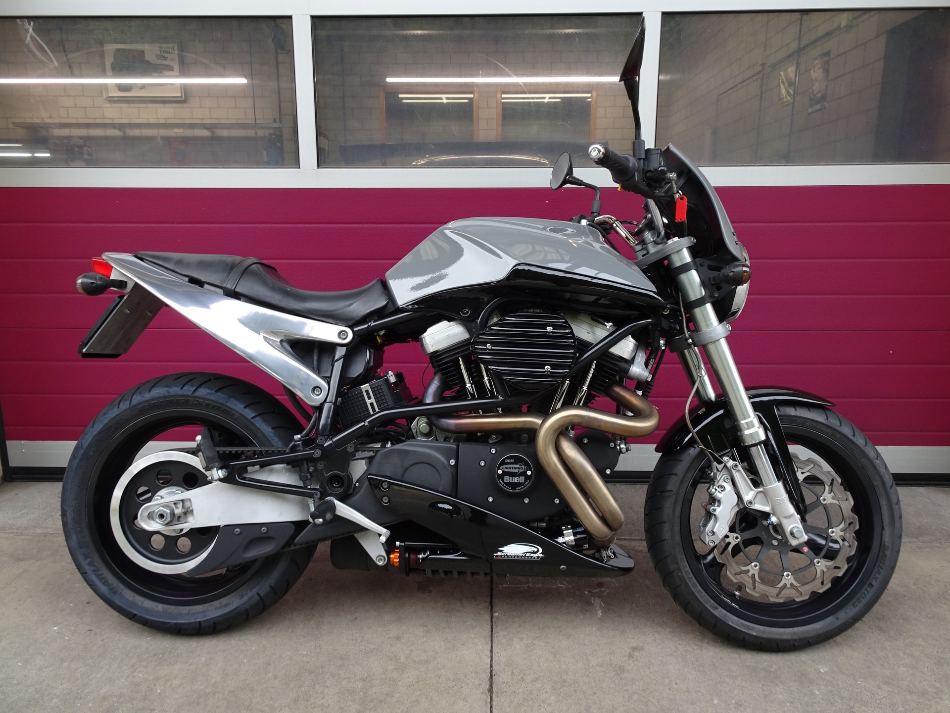 BUELL X1 Lightning