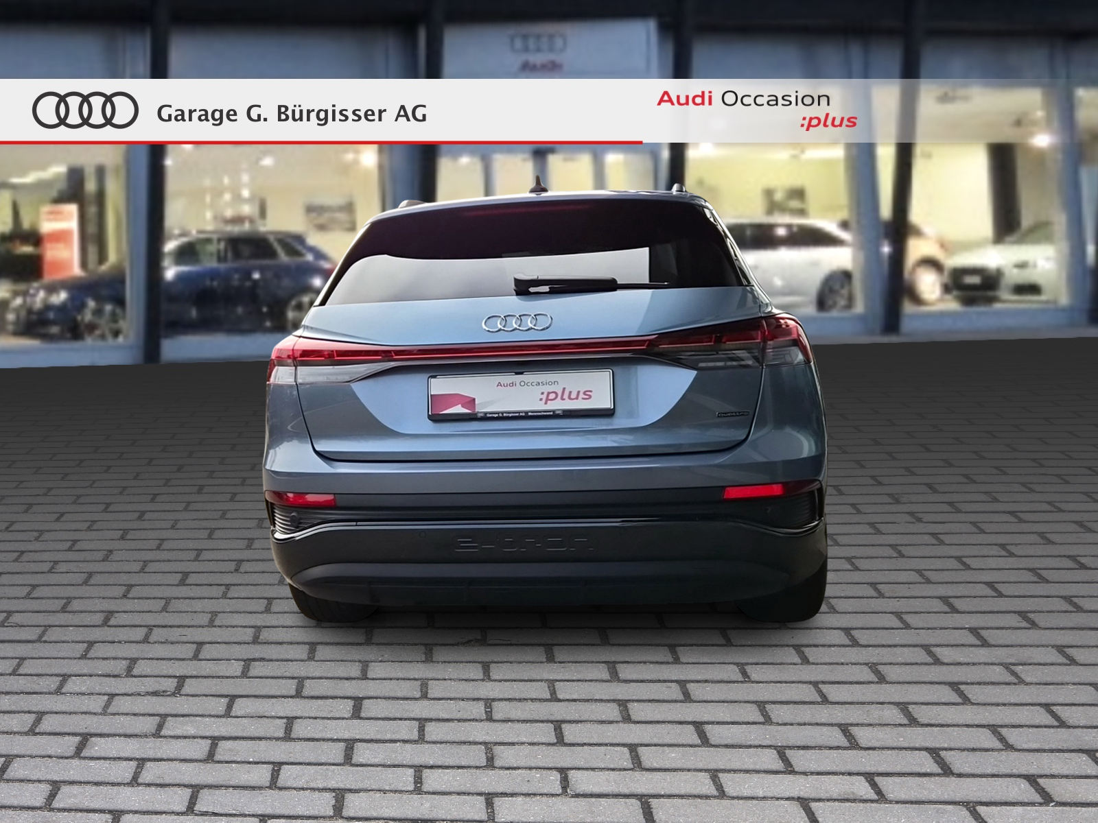 AUDI Q4 e-tron 45 quattro Geysirblau Metallic-image-4