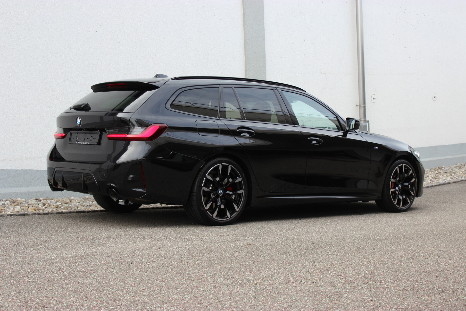 BMW 320d xDrive 48V Touring M Sport Pro 🎉1.88%-LEASINGAKTION🎉-image-2