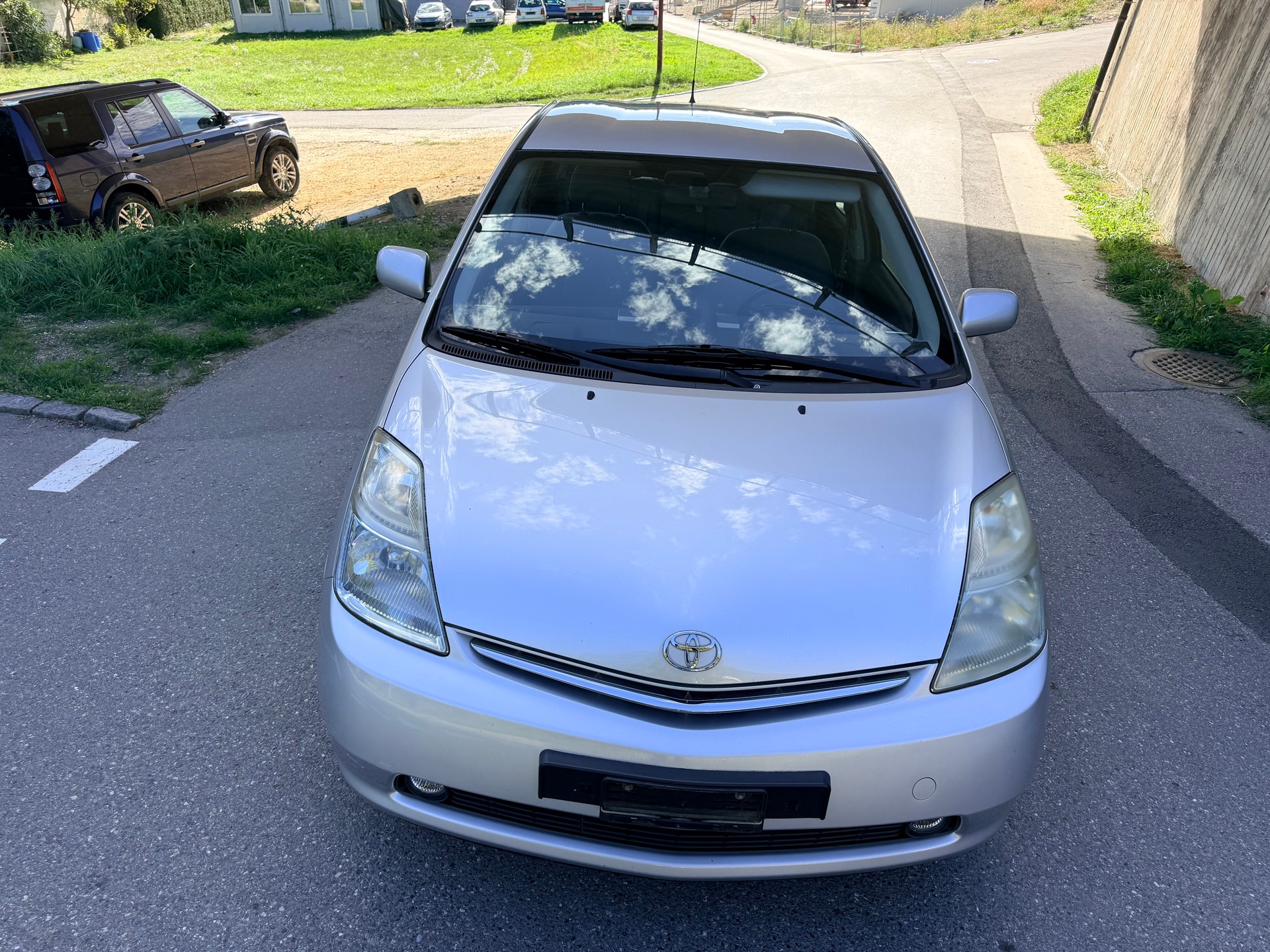 TOYOTA Prius 1.5 16V Hybrid-image-2