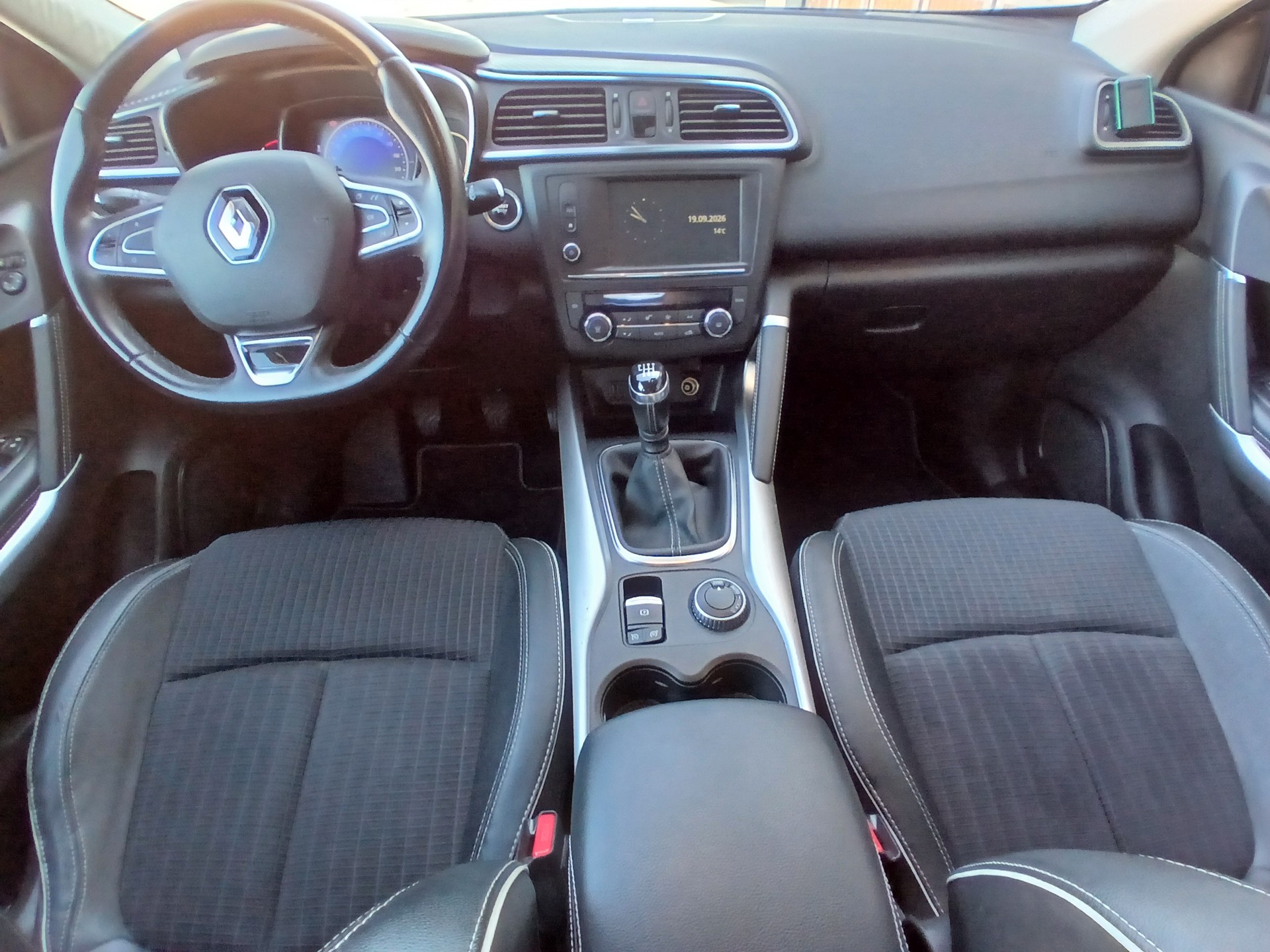 RENAULT Kadjar 1.6 dCi Bose 4x4-image-9