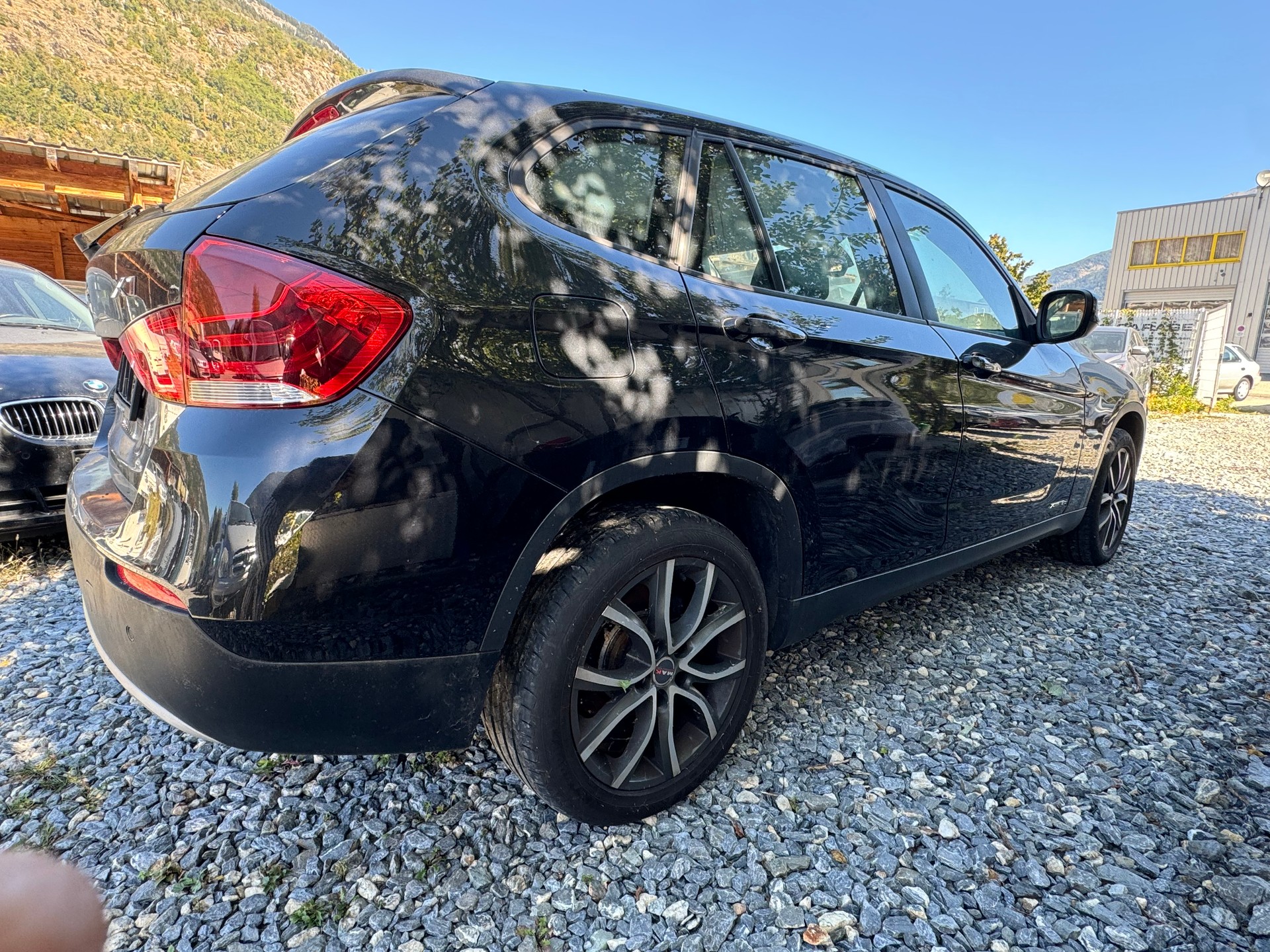BMW X1 xDrive 18d-image-7