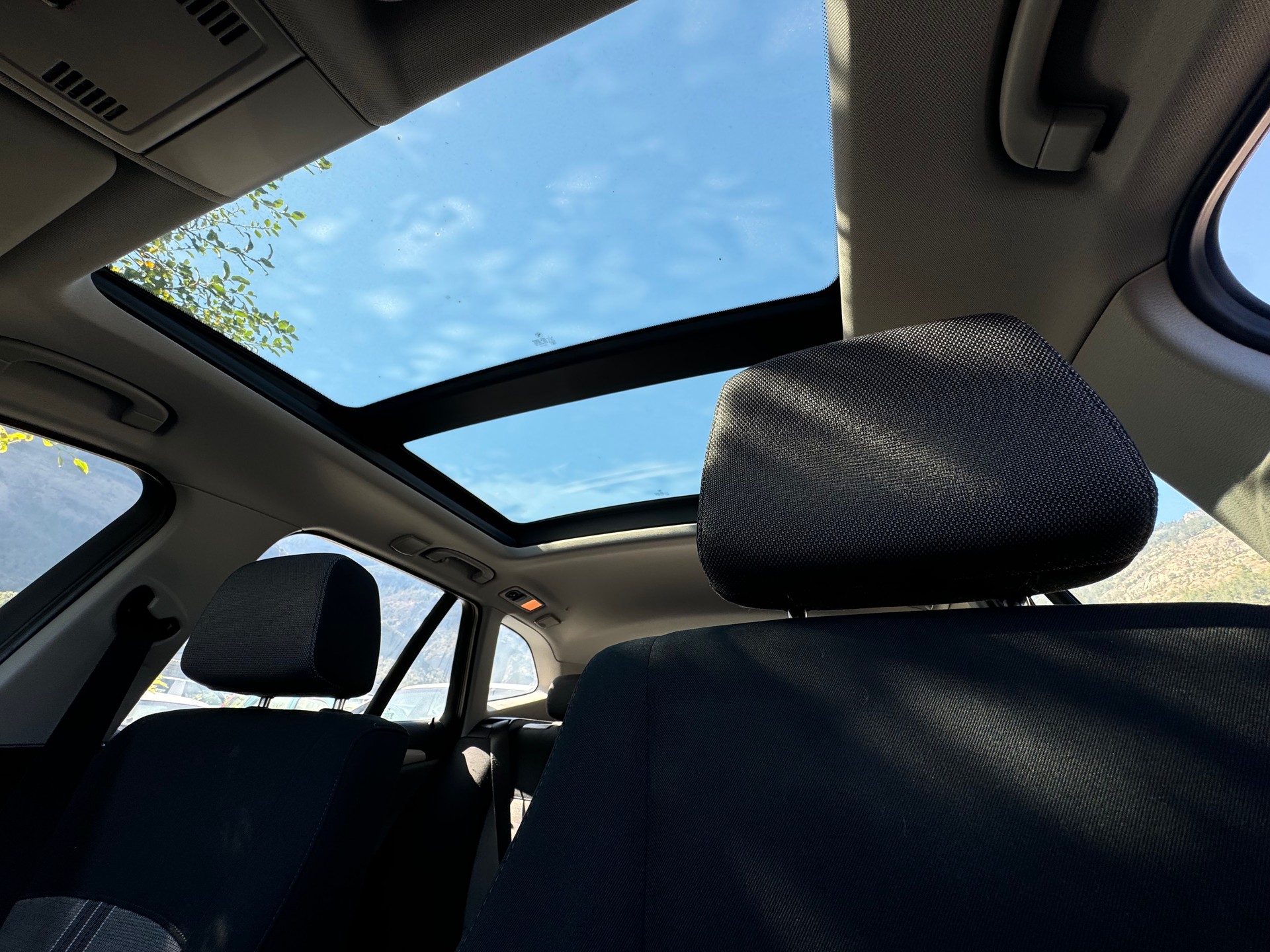 BMW X1 xDrive 18d-image-2