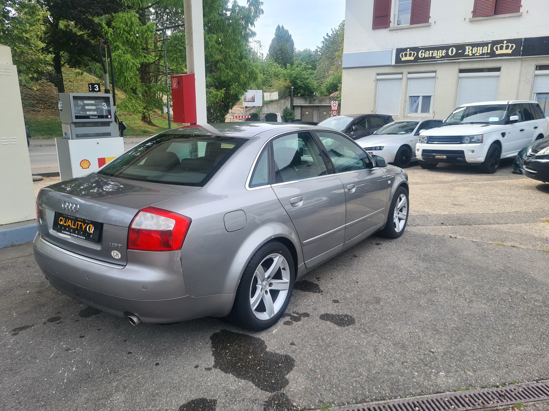 AUDI A4 1.8T-image-8