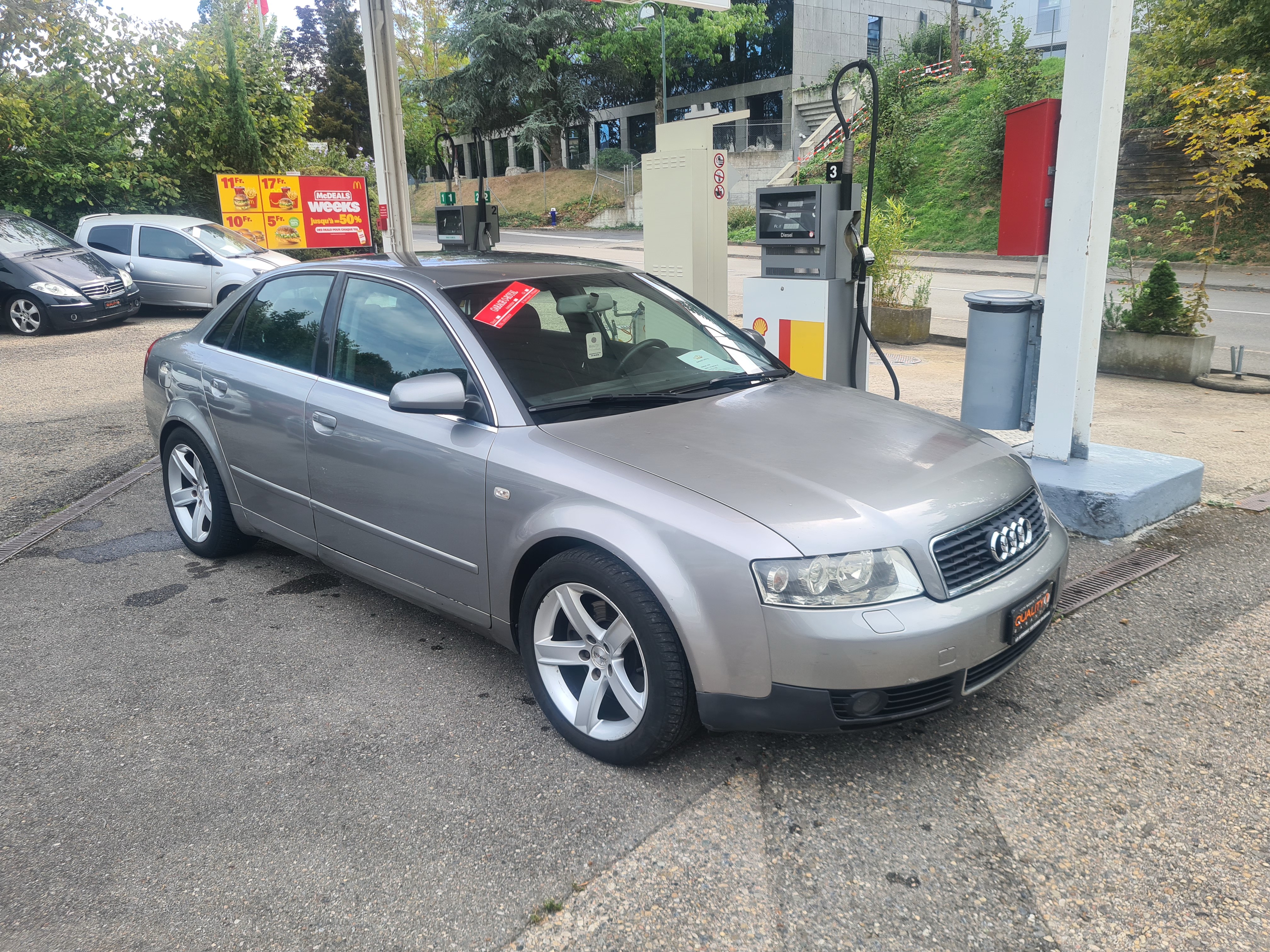 Car photo