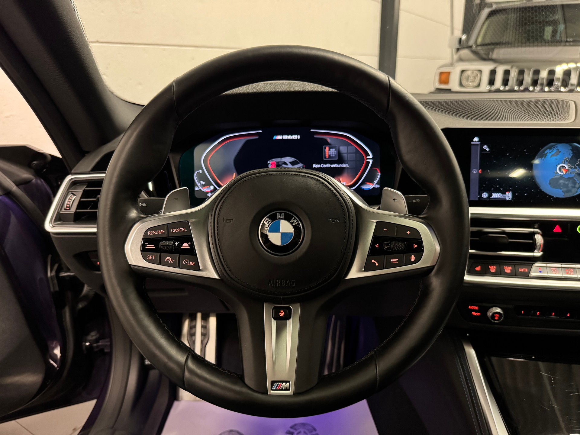 BMW M240i xDrive Steptronic-image-25