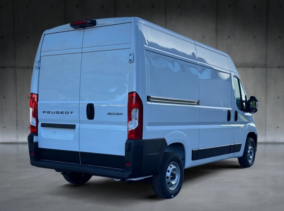 PEUGEOT Boxer 2.2 HDI 335 L2-image-2