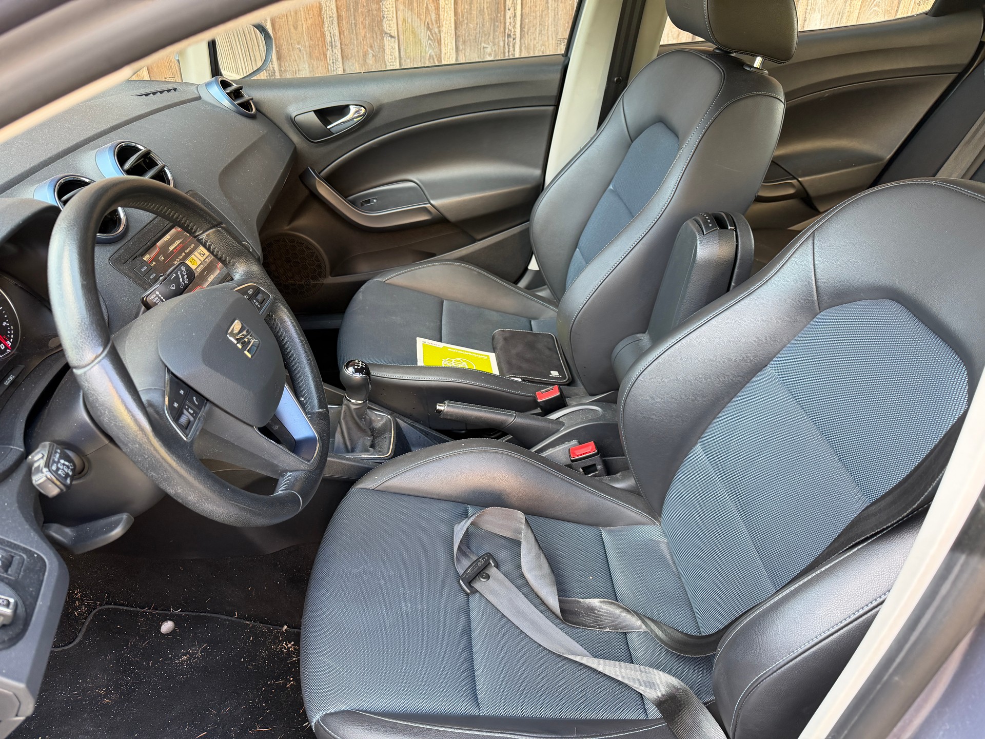 SEAT Ibiza 1.0 EcoTSI Style Connect-image-6