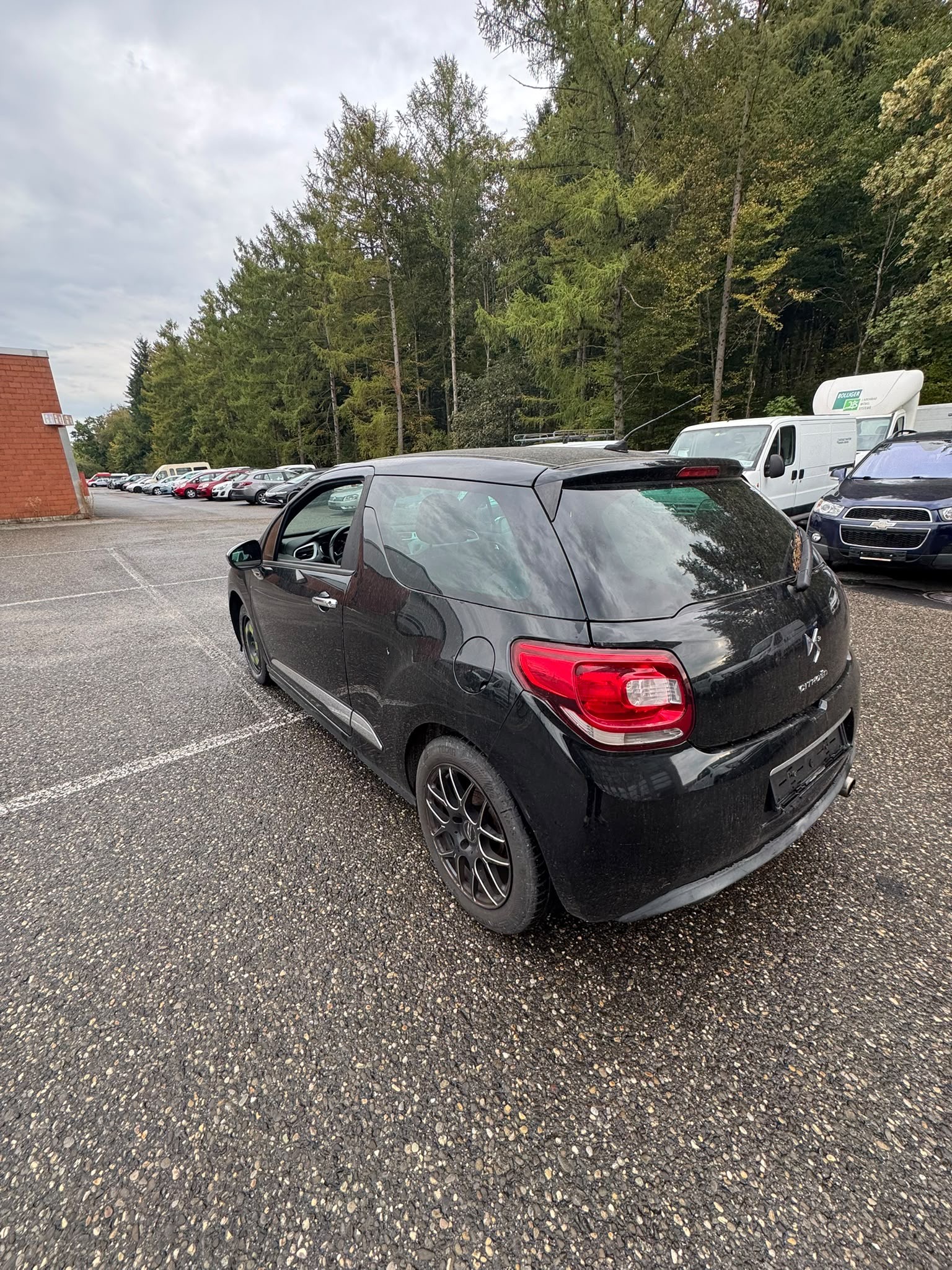 DS AUTOMOBILES DS3 1.4 VTi Chic-image-1