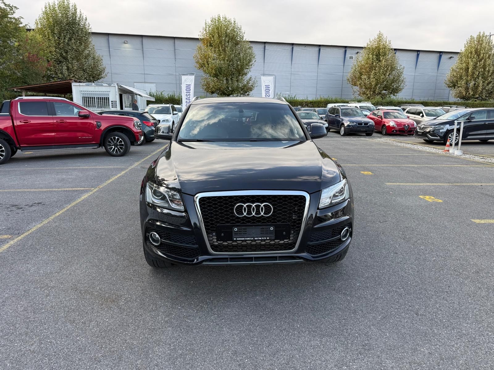 AUDI Q5 2.0 TFSI quattro S-tronic-image-5