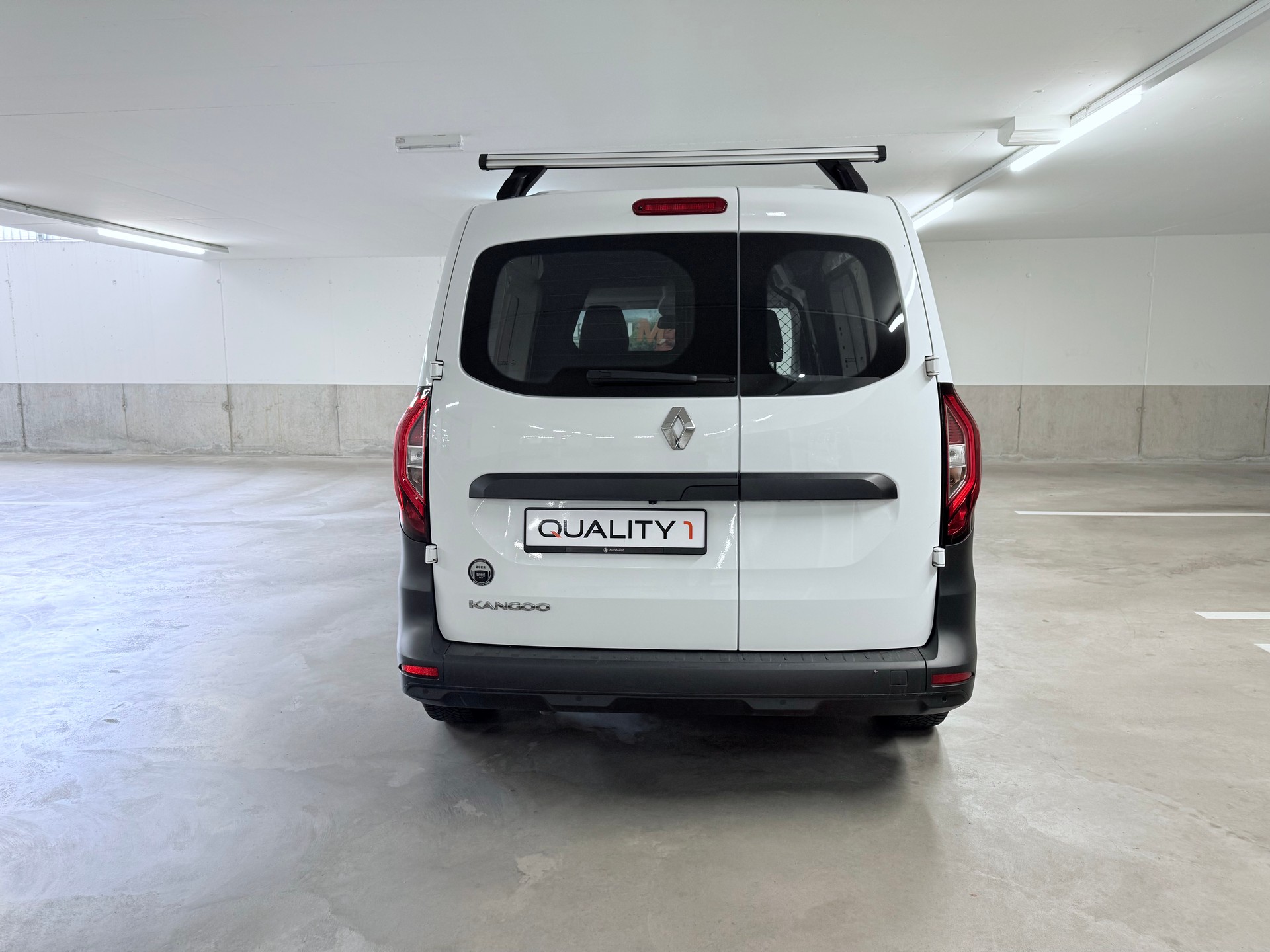 RENAULT Kangoo Van 1.3 TCe 130 PS Automat Klima-image-5